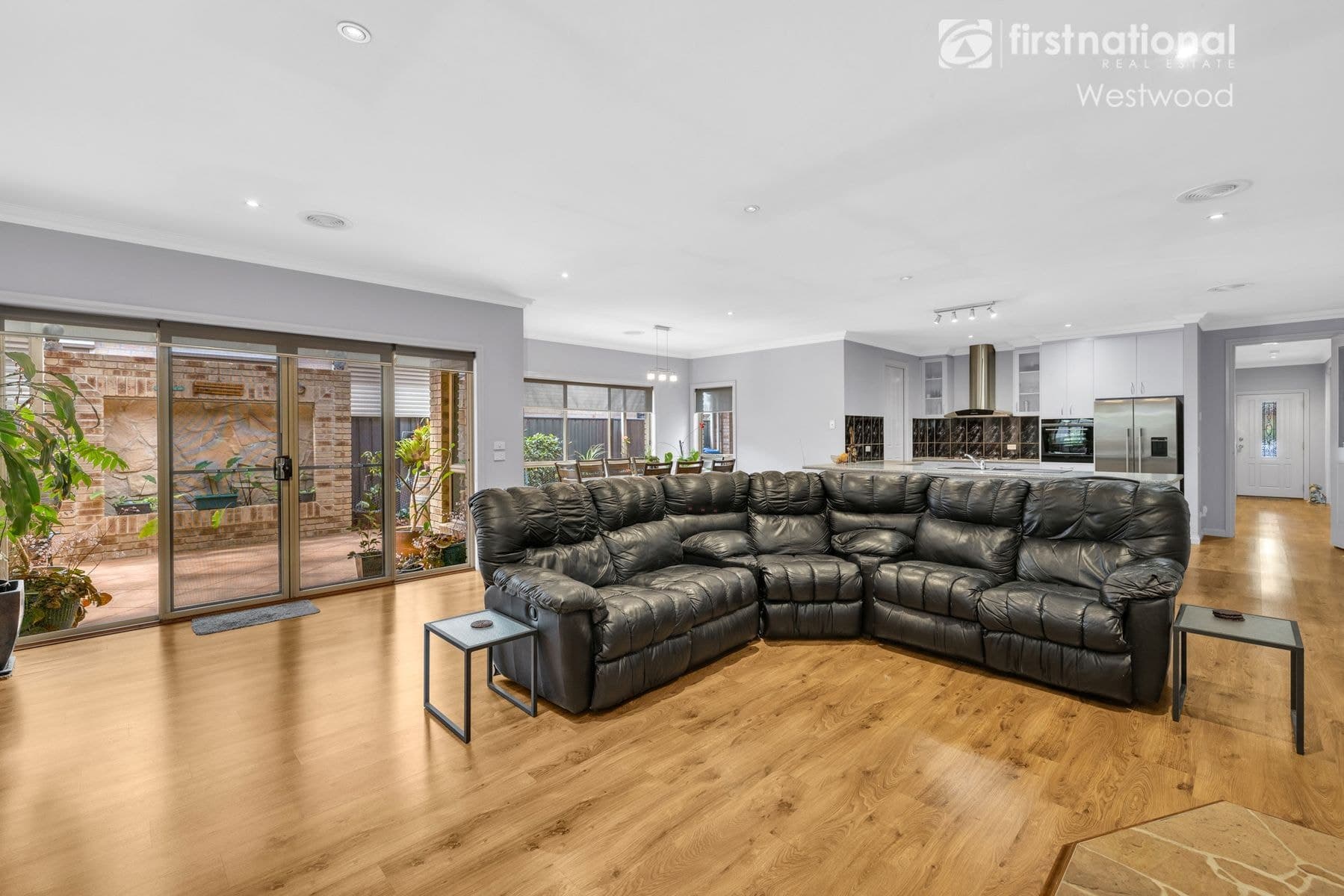 3 Stroud Glen, Tarneit VIC 3029, Tarneit - Thumbnail 4