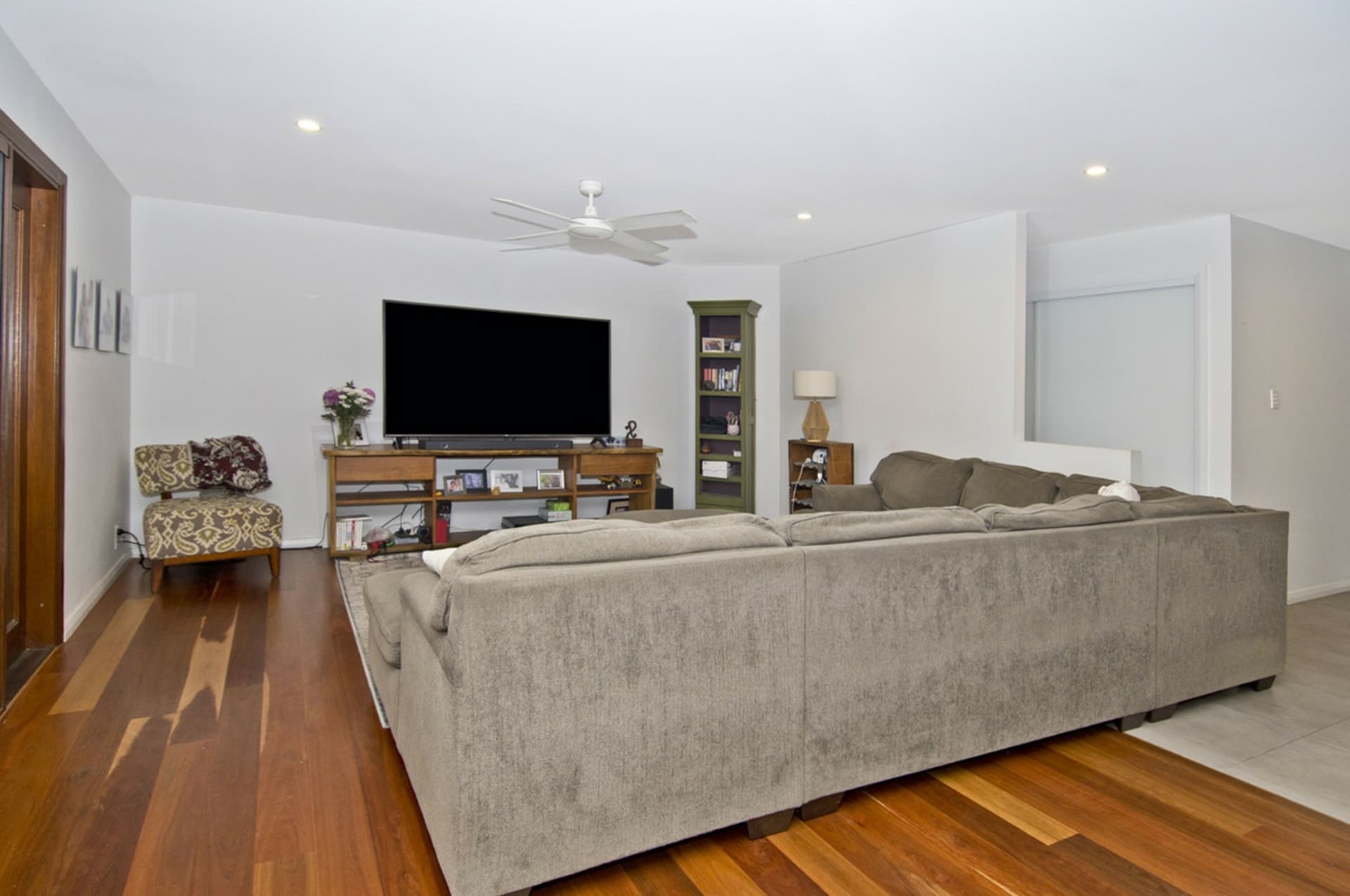25 Edgeworth Place, Helensvale, Helensvale - Thumbnail 6