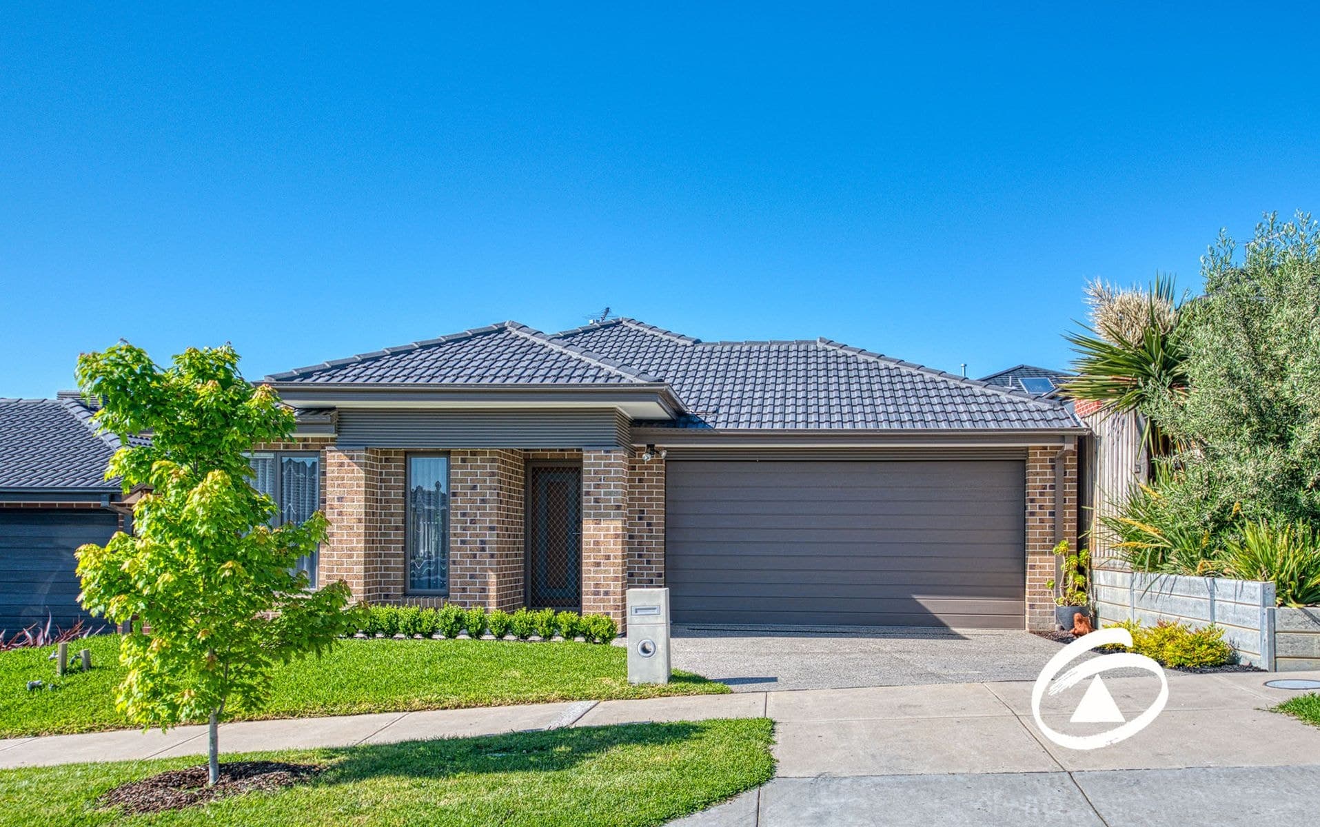 27 Ambleside Way, Officer VIC 3809, Officer - Image 1