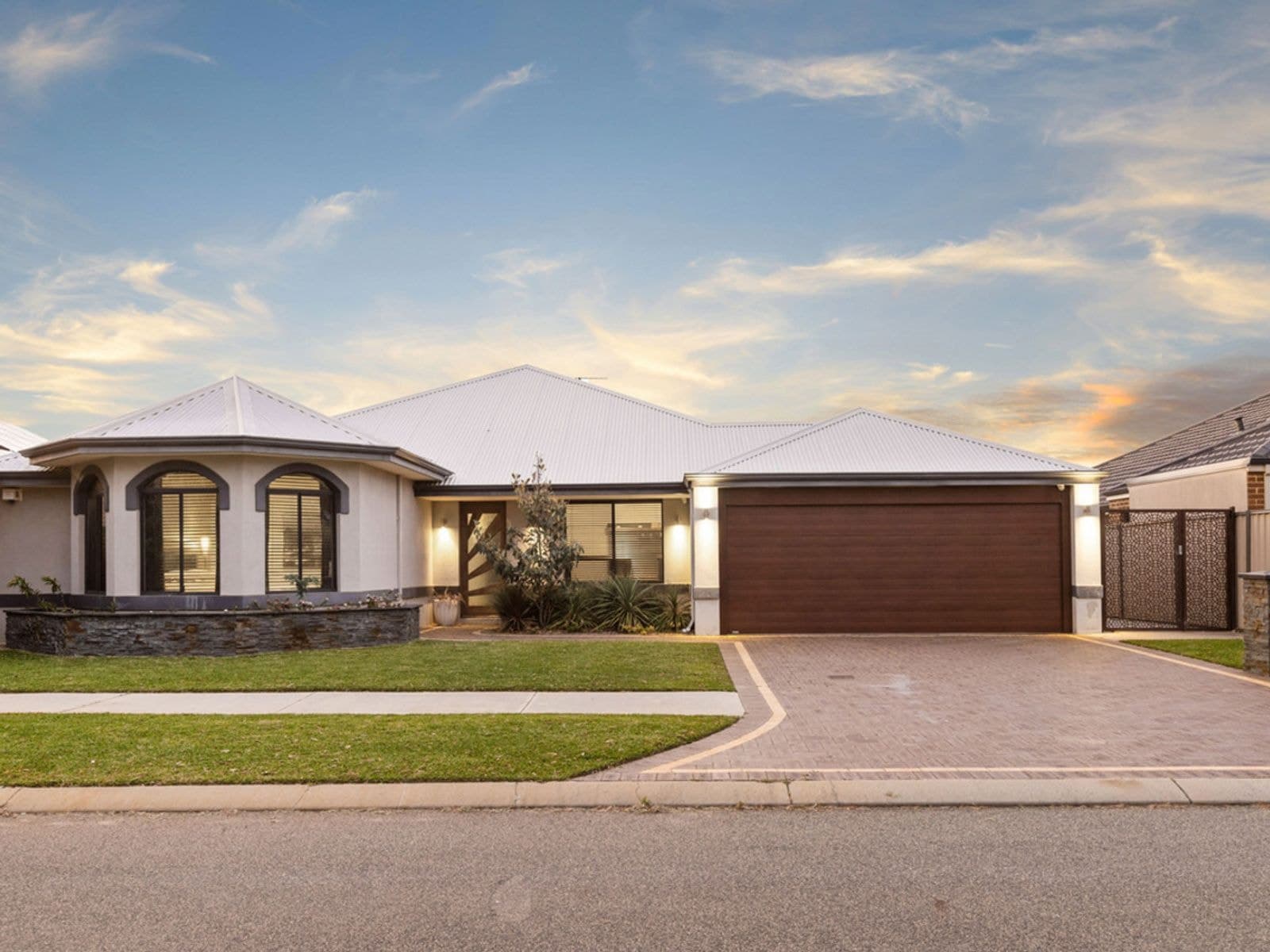 15 Dortmund Gardens, Piara Waters WA 6112, Piara Waters - Image 1