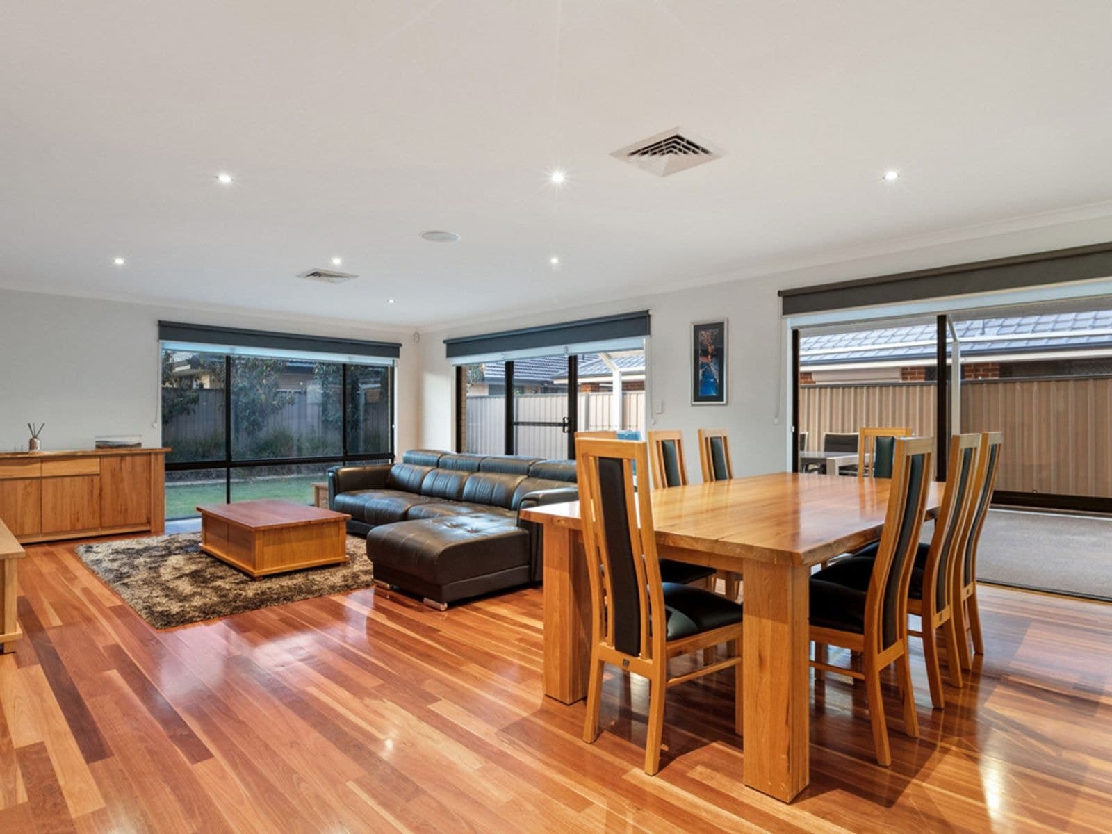 15 Dortmund Gardens, Piara Waters WA 6112, Piara Waters - Thumbnail 3