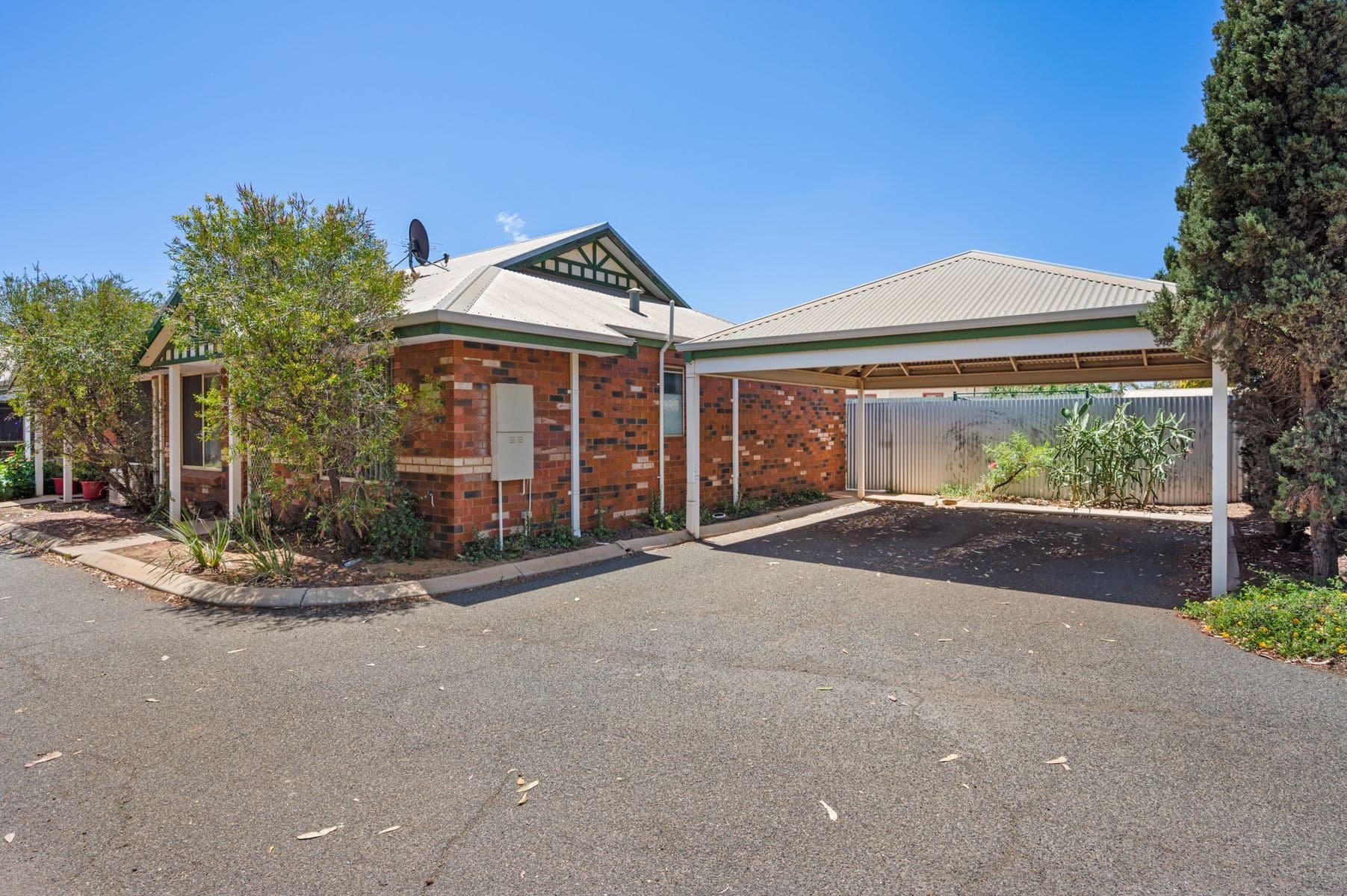 1/266 Egan Street, Kalgoorlie WA 6430, Kalgoorlie - Thumbnail 2
