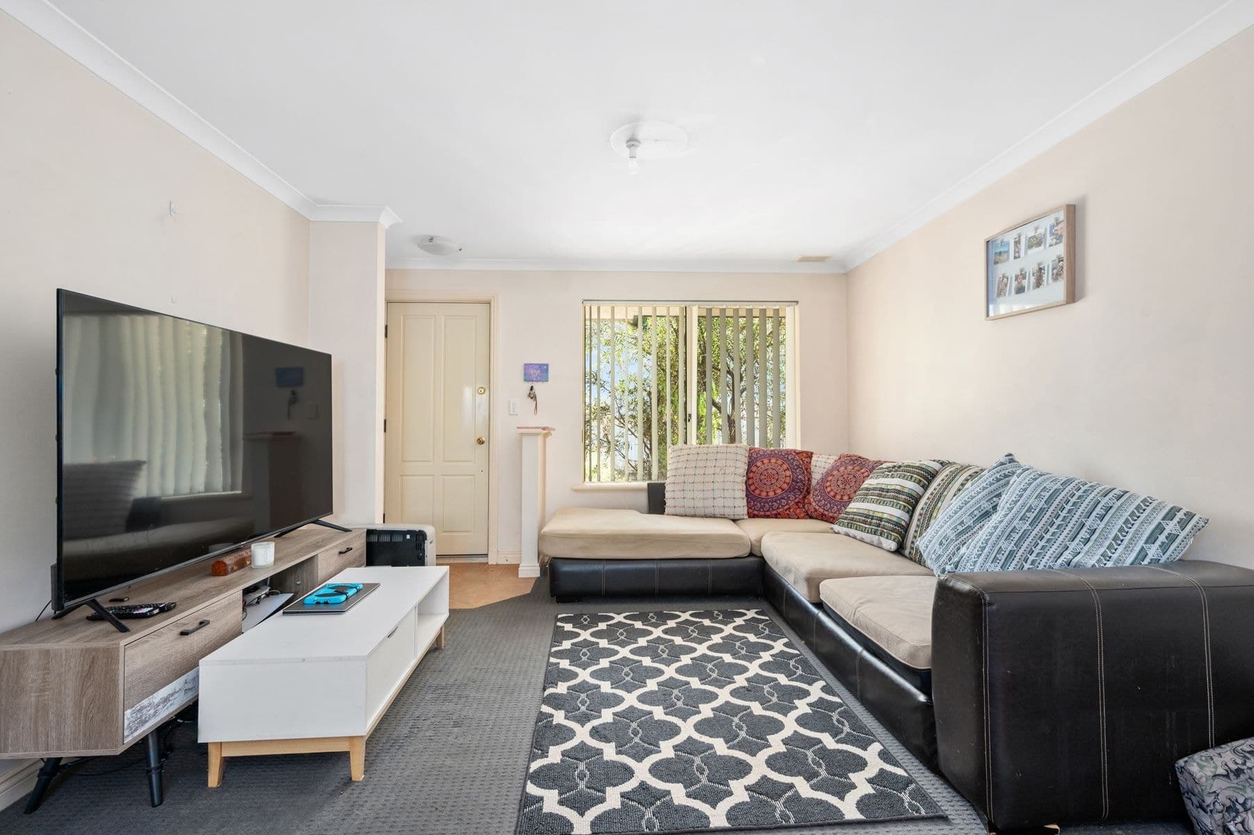 1/266 Egan Street, Kalgoorlie WA 6430, Kalgoorlie - Thumbnail 3