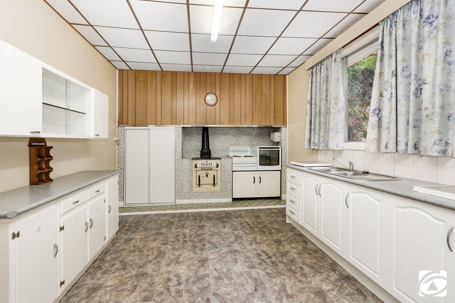 338 Wilson Street, Broken Hill NSW 2880, Broken Hill - Thumbnail 2