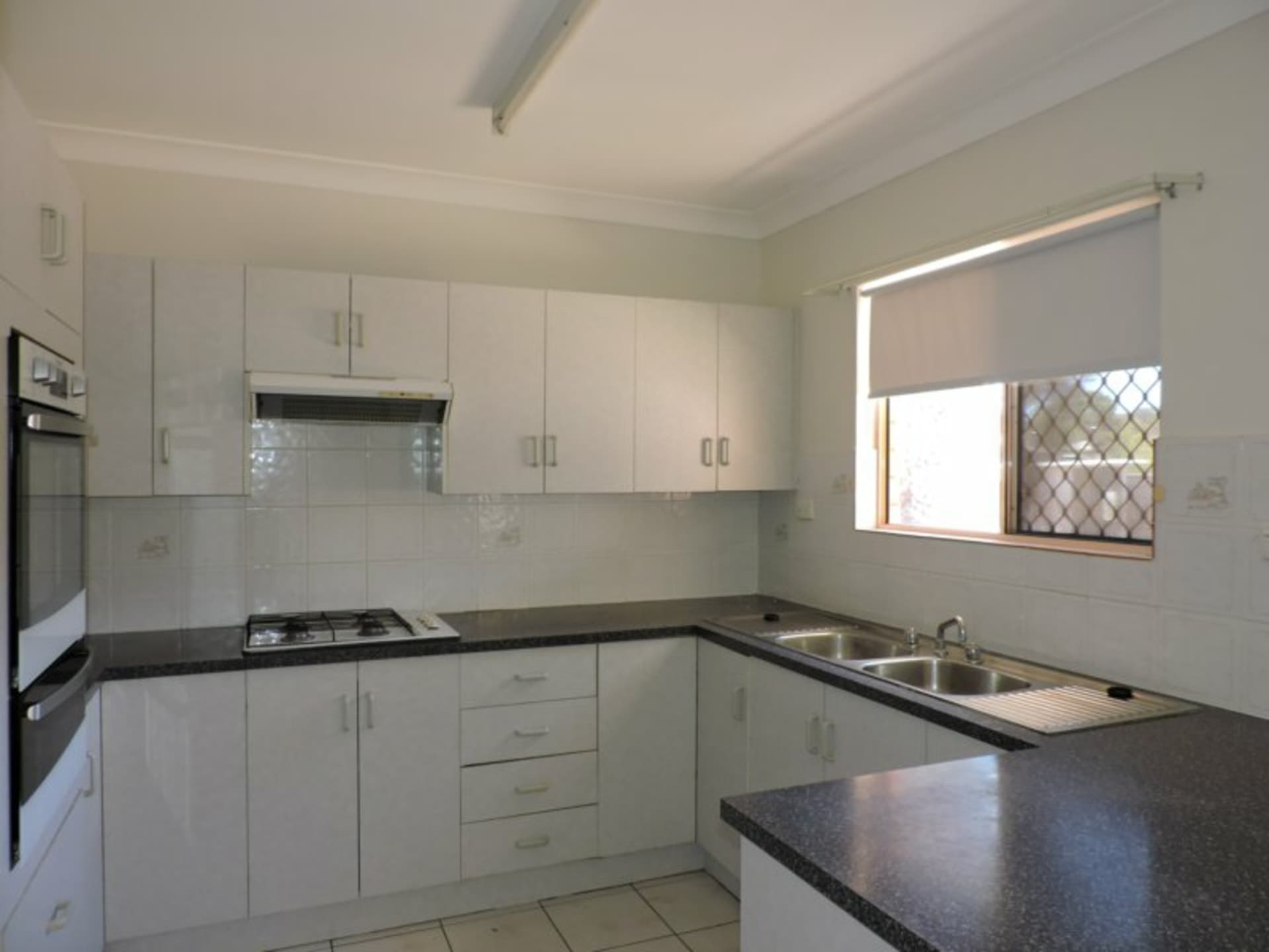 1/4 Baker Court, Larapinta, Larapinta - Thumbnail 4