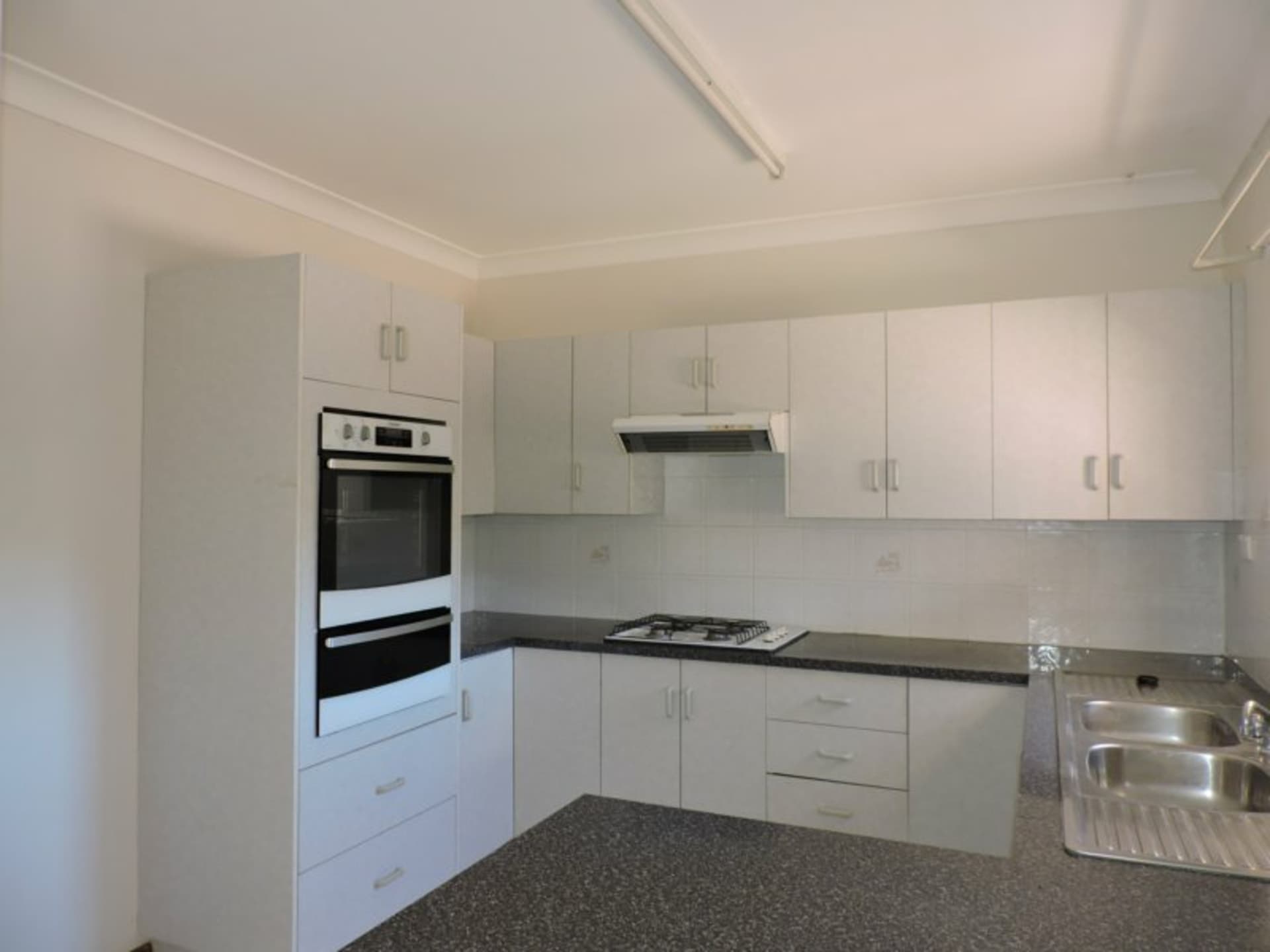 1/4 Baker Court, Larapinta, Larapinta - Thumbnail 5