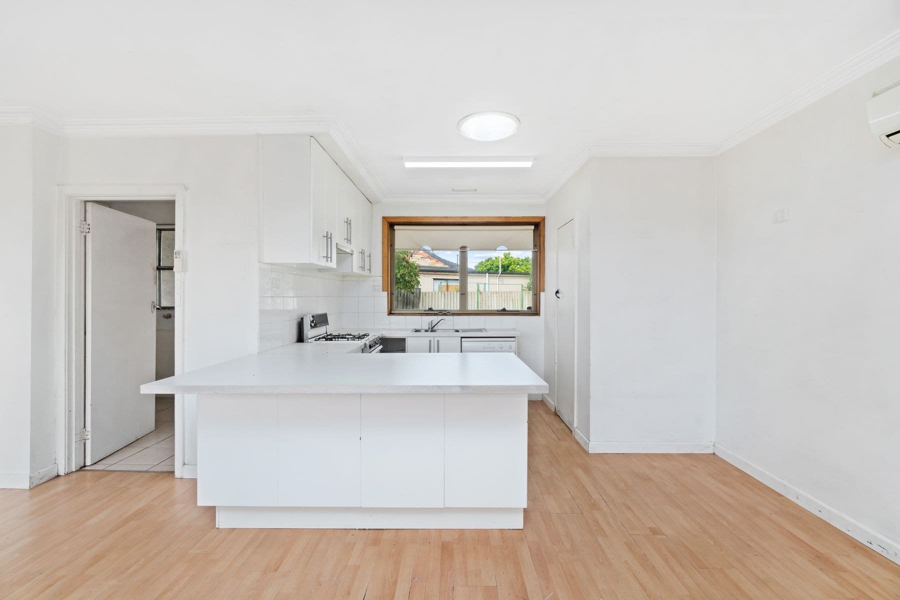 4 Lindsay Court, Traralgon VIC 3844, Traralgon - Thumbnail 6