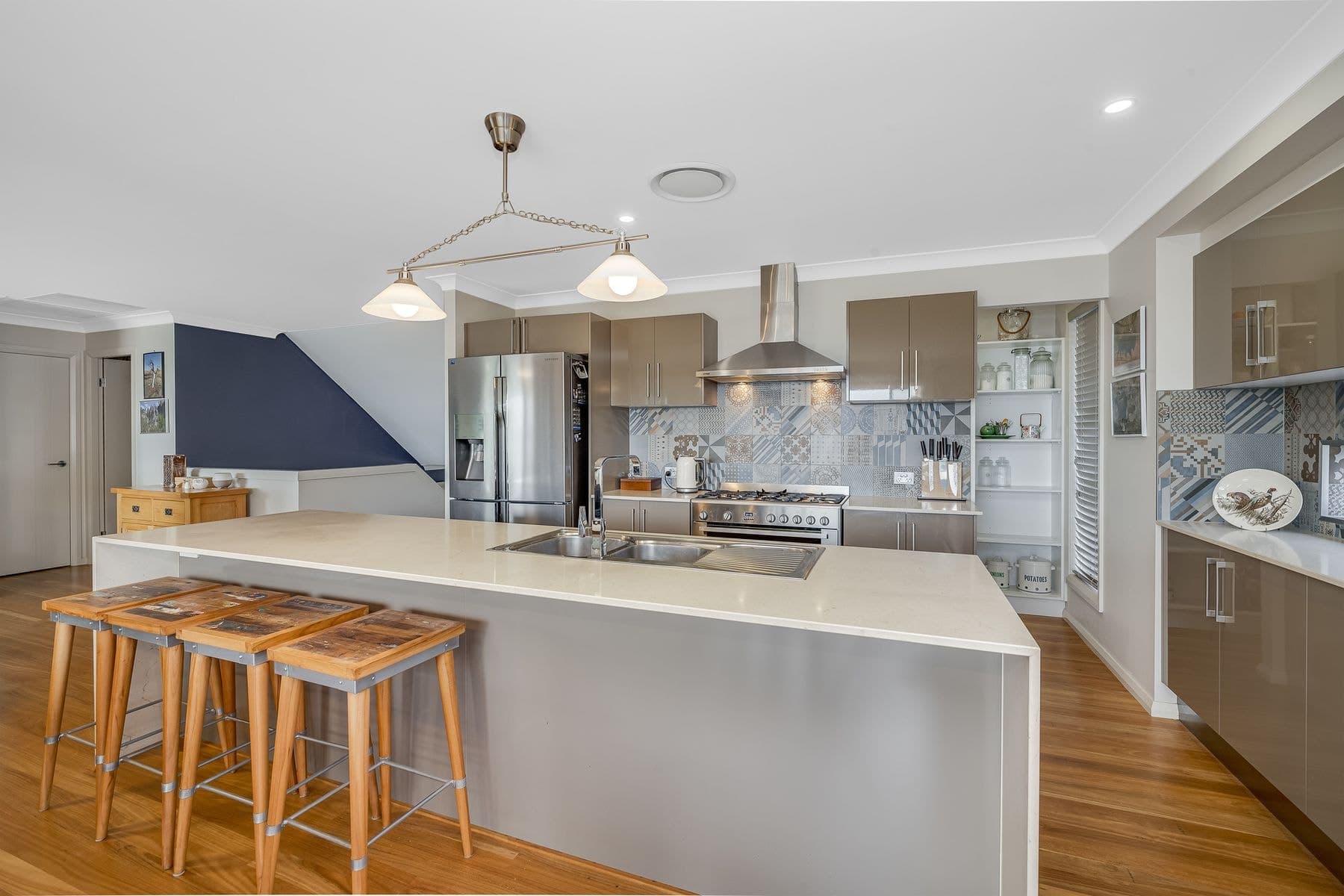4 Raymond Street, Speers Point NSW 2284, Speers Point - Thumbnail 3