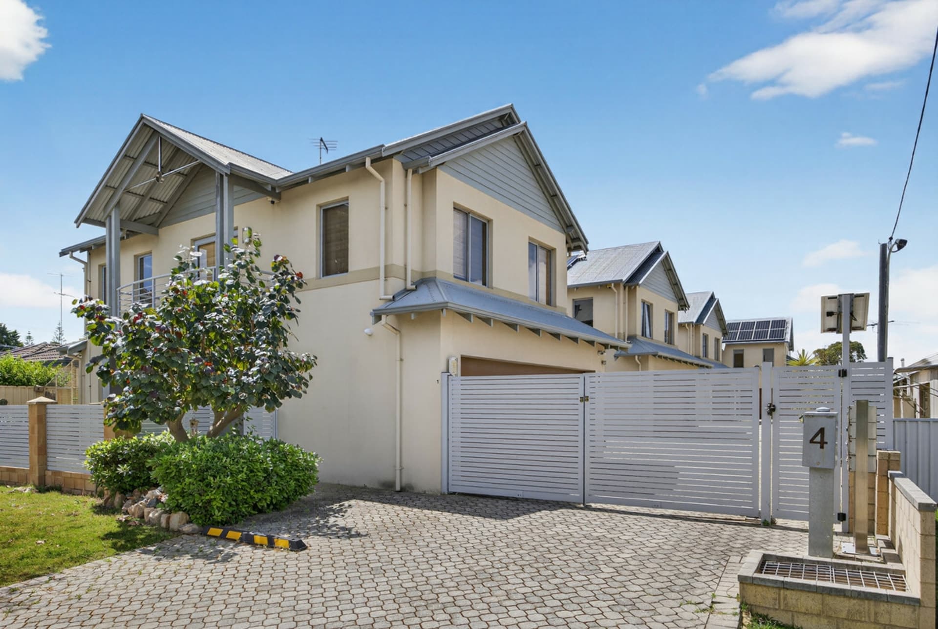 2/4 Stewart Street, Mandurah, Mandurah - Thumbnail 2