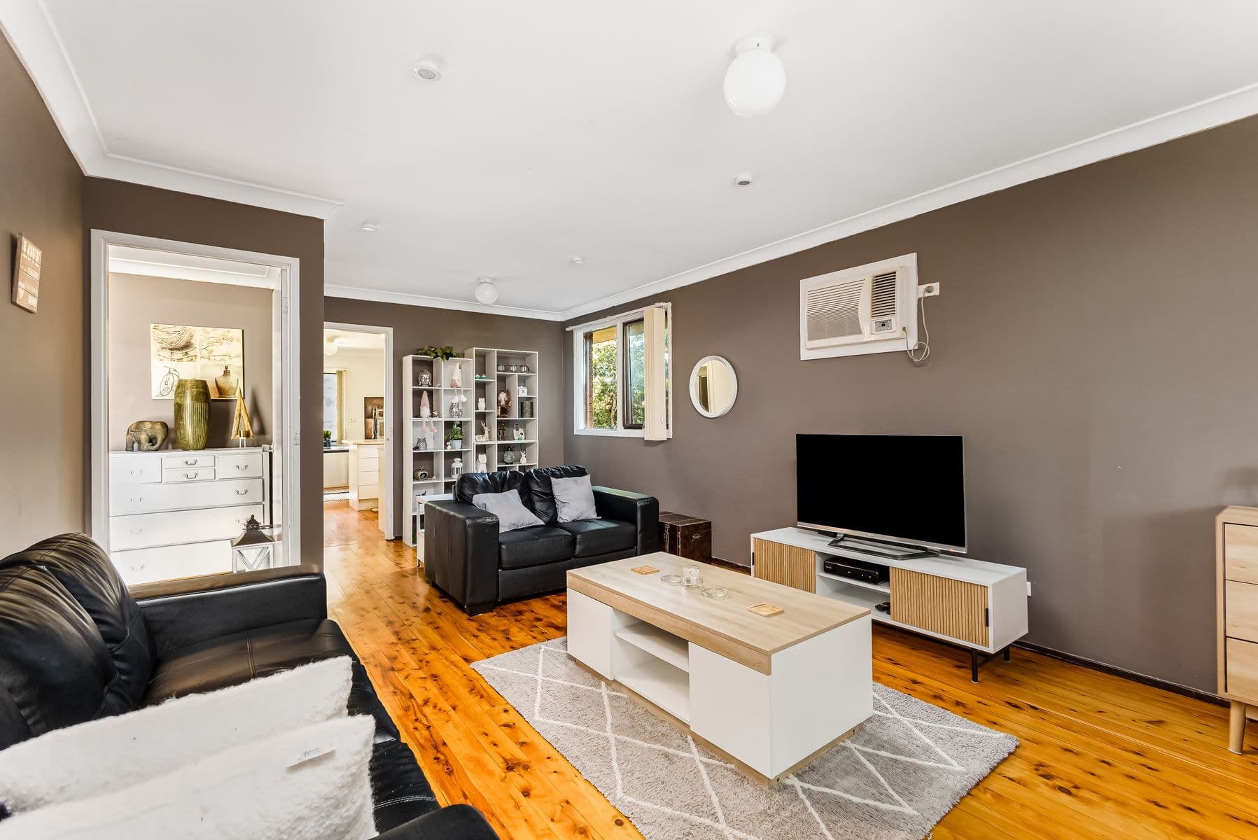 18 Catchpole Ave, Hobartville NSW 2753, Hobartville - Thumbnail 2