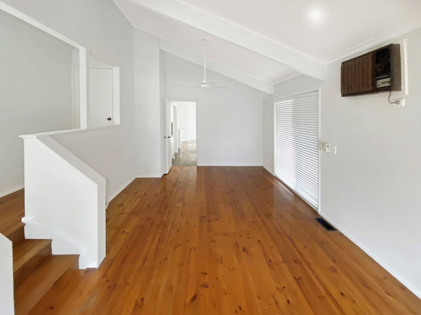 39 Centenary Avenue, Melton VIC 3337, Melton - Thumbnail 2