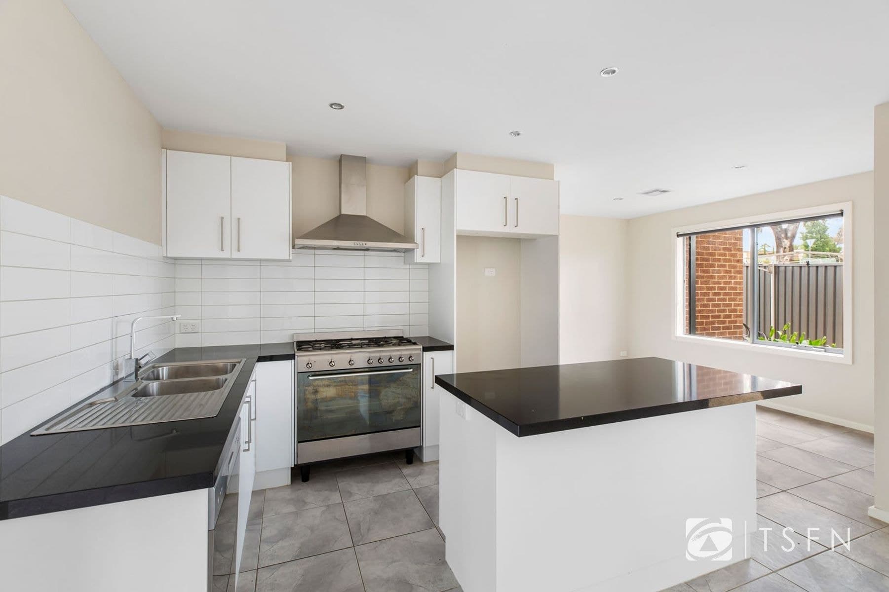 2C Solomon Street, East Bendigo VIC 3550, East Bendigo - Thumbnail 3