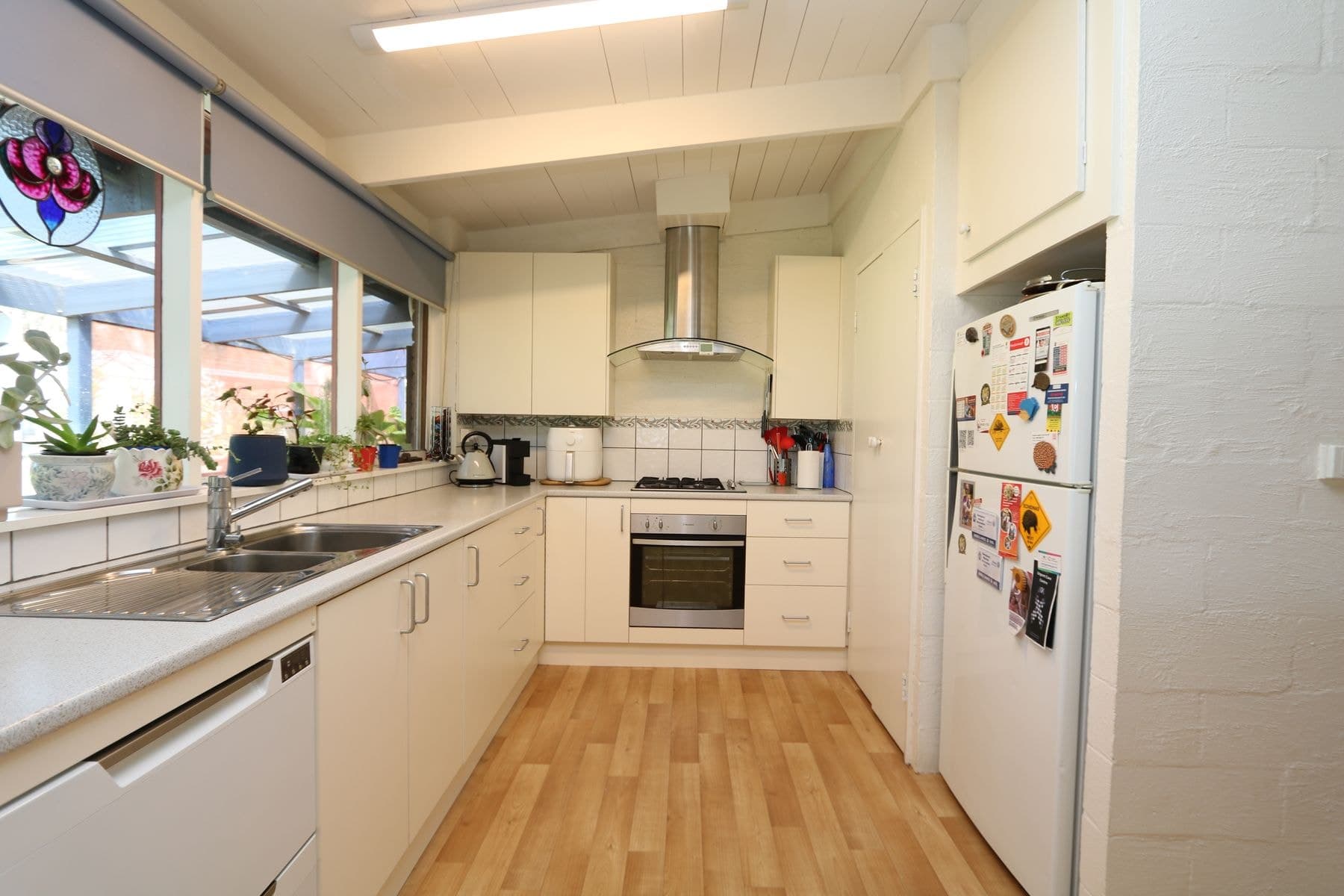 103-105 Majorca Road, Maryborough VIC 3465, Maryborough - Thumbnail 2