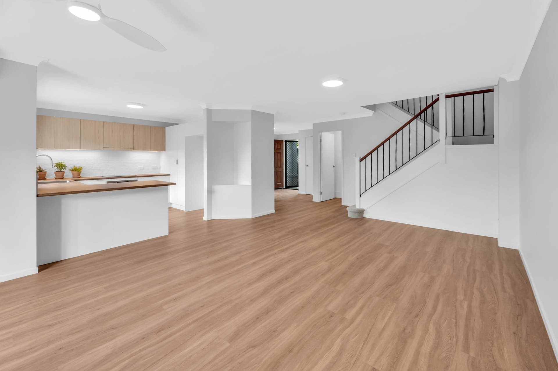 42/127 Gooding Drive, Merrimac, Merrimac - Thumbnail 4