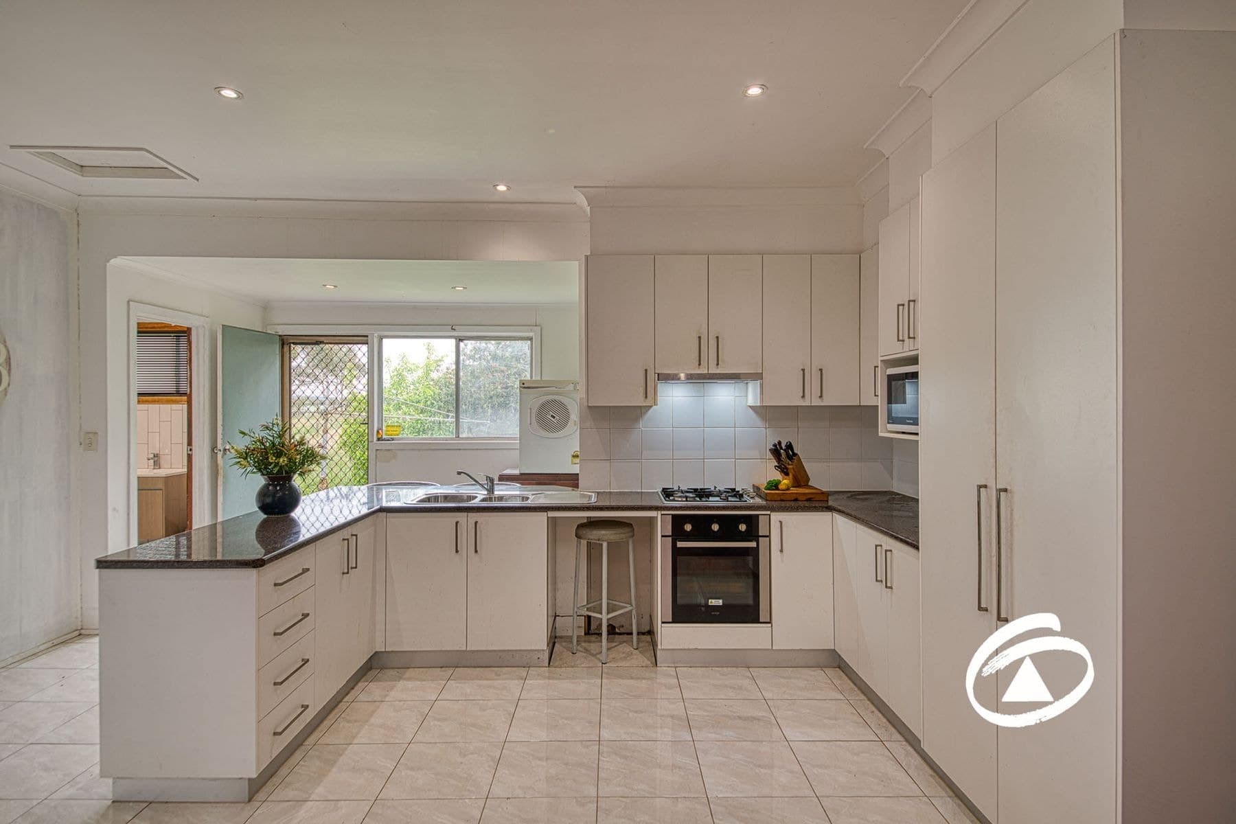 585 Bunyip-Modella Road, Iona VIC 3815, Iona - Thumbnail 3