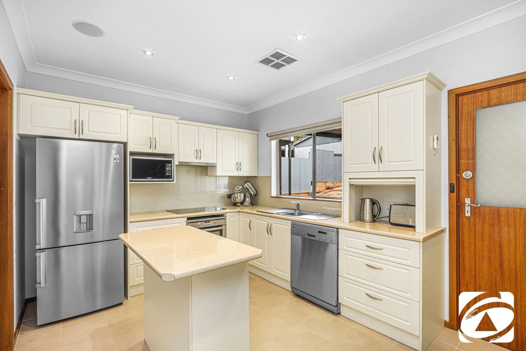 363 McCulloch Street, Broken Hill NSW 2880, Broken Hill - Thumbnail 2