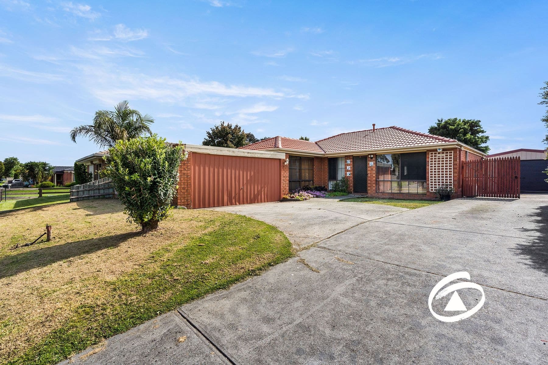 21 Lansell Drive, Cranbourne North VIC 3977, Cranbourne North - Thumbnail 2