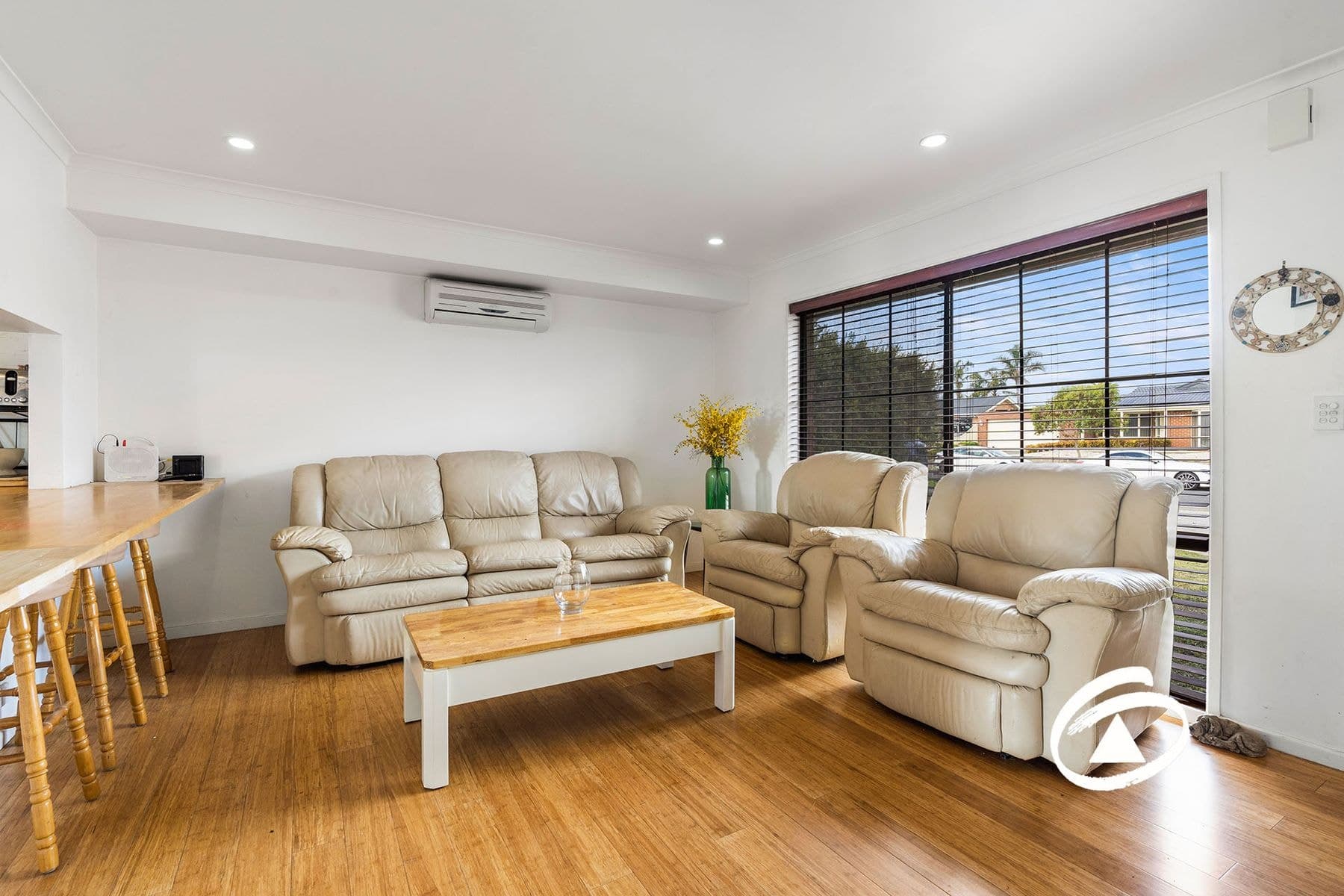 21 Lansell Drive, Cranbourne North VIC 3977, Cranbourne North - Thumbnail 4