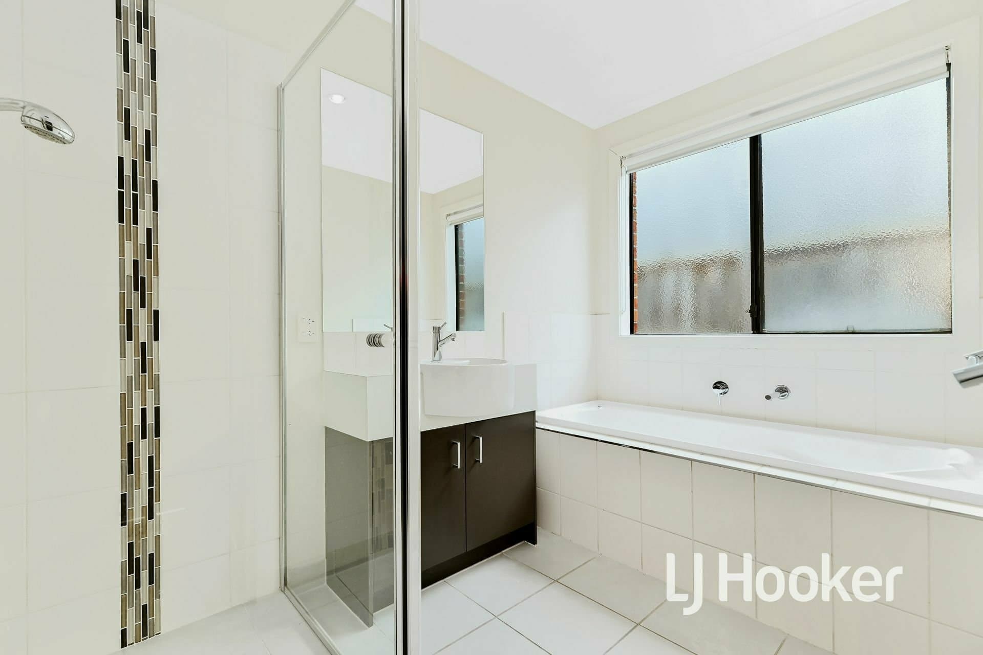 103 Henry Road, Pakenham, Pakenham - Thumbnail 7