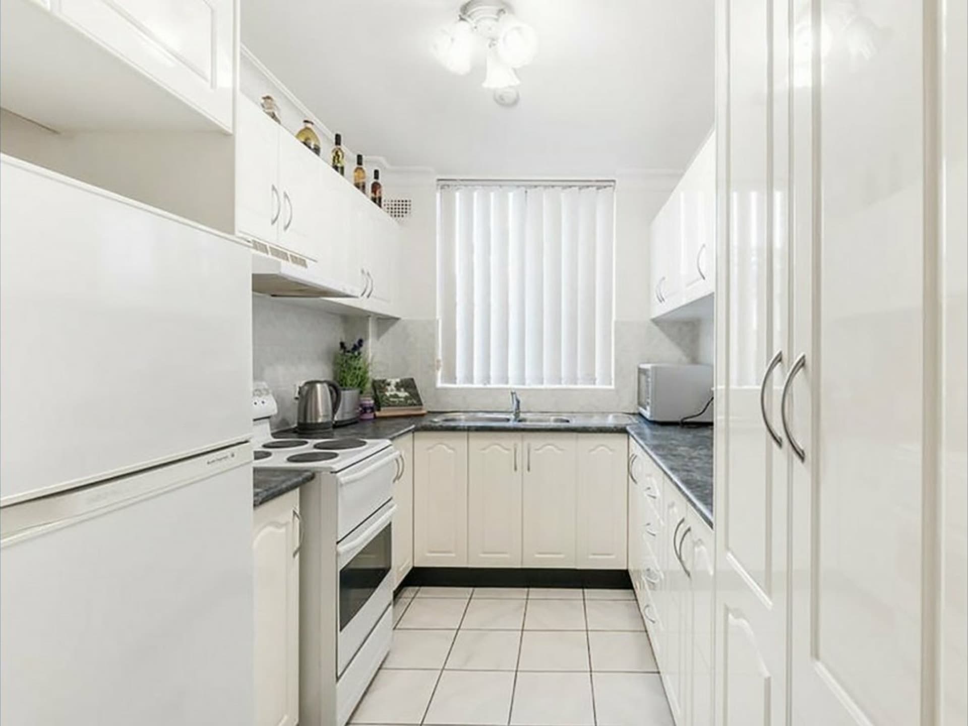 7/175 Derby Street, Penrith, Penrith - Thumbnail 4