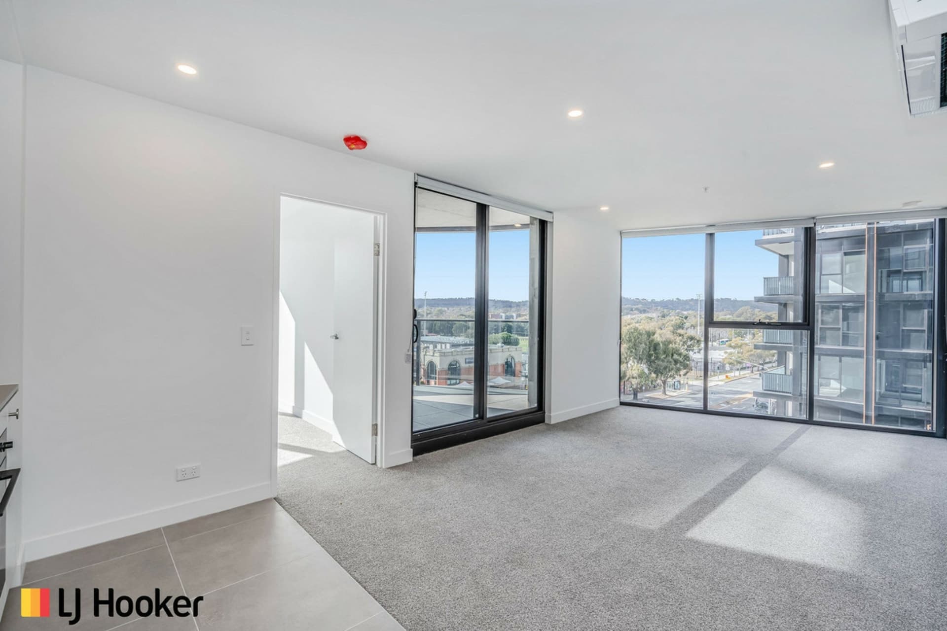 410/11 Launceston Street, Phillip, Phillip - Thumbnail 3