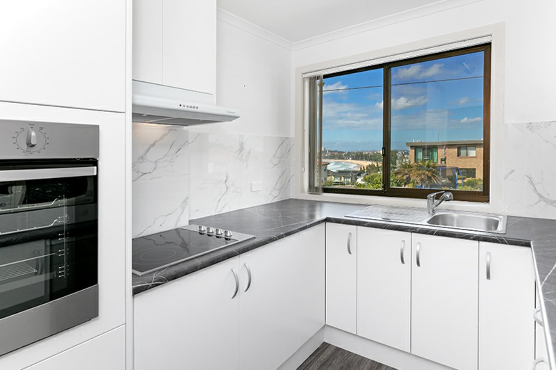 2/47 Pavilion Street, Queenscliff, Queenscliff - Thumbnail 5
