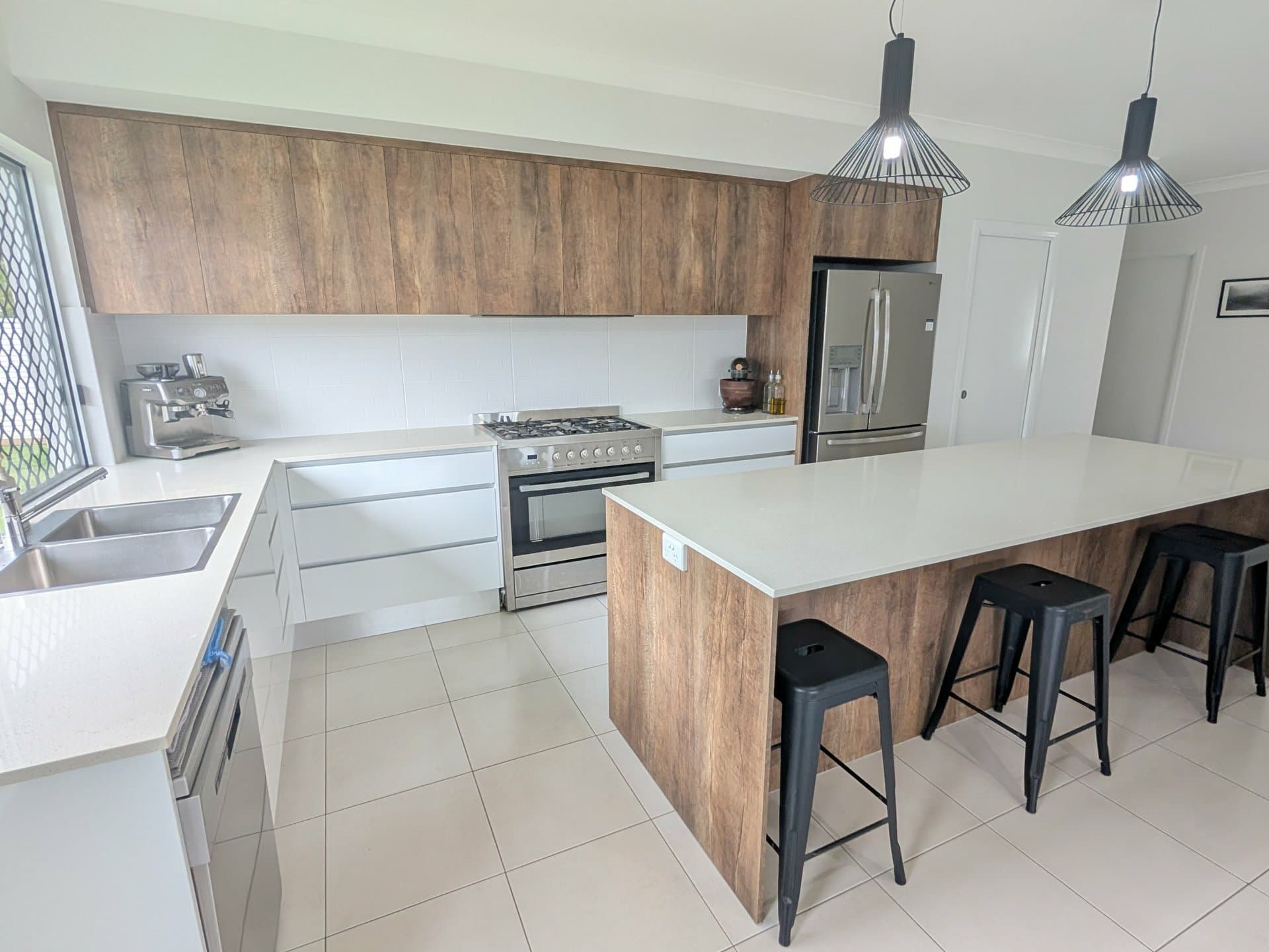 36 Laguna Avenue, Redlynch, Redlynch - Thumbnail 3