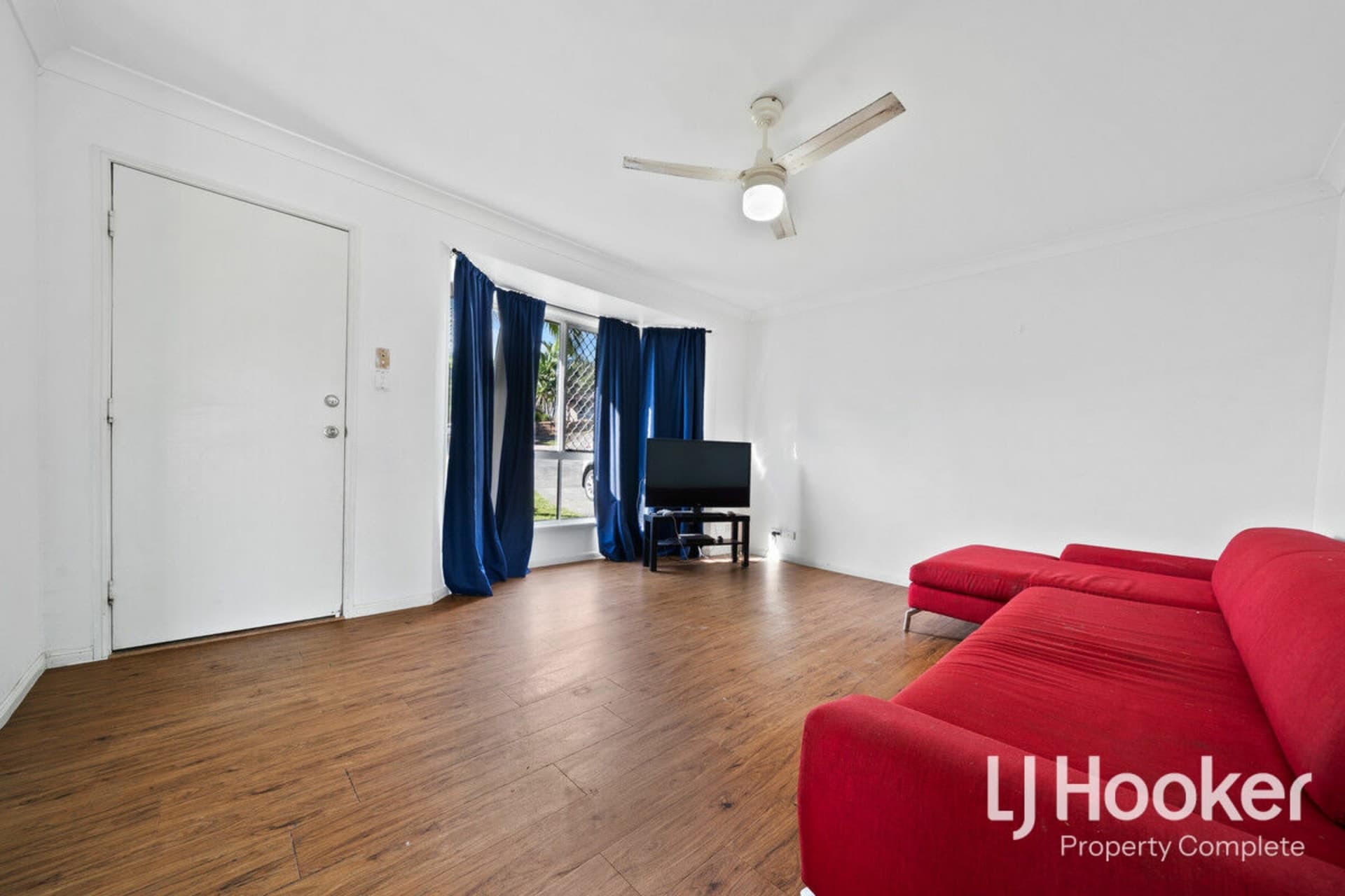 7 Gleditsia Close, Regents Park, Regents Park - Thumbnail 3
