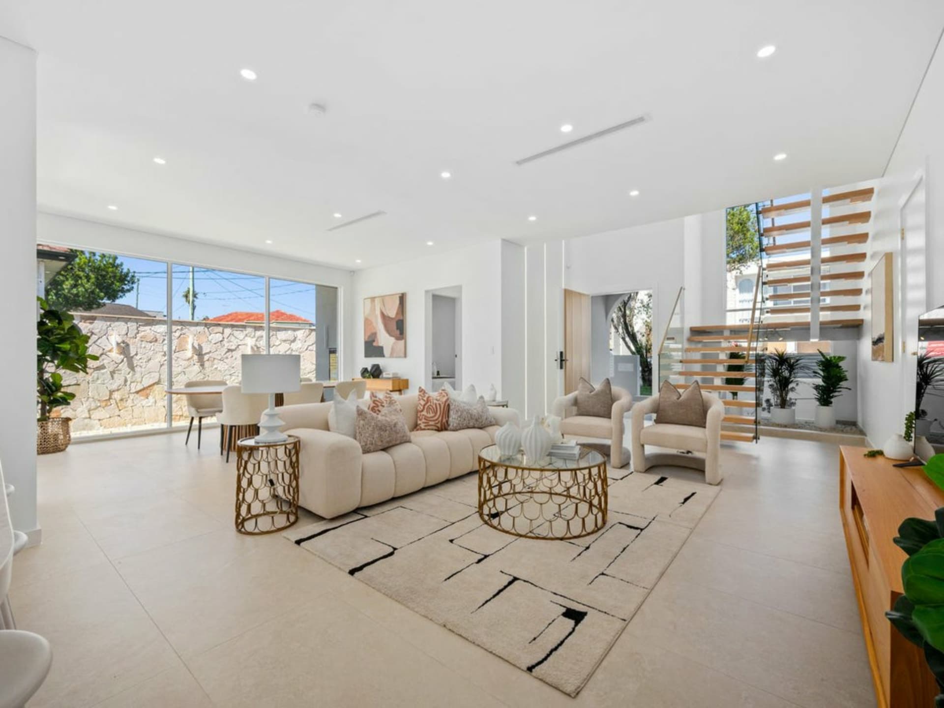 46B Greenway Parade, Revesby, Revesby - Thumbnail 2