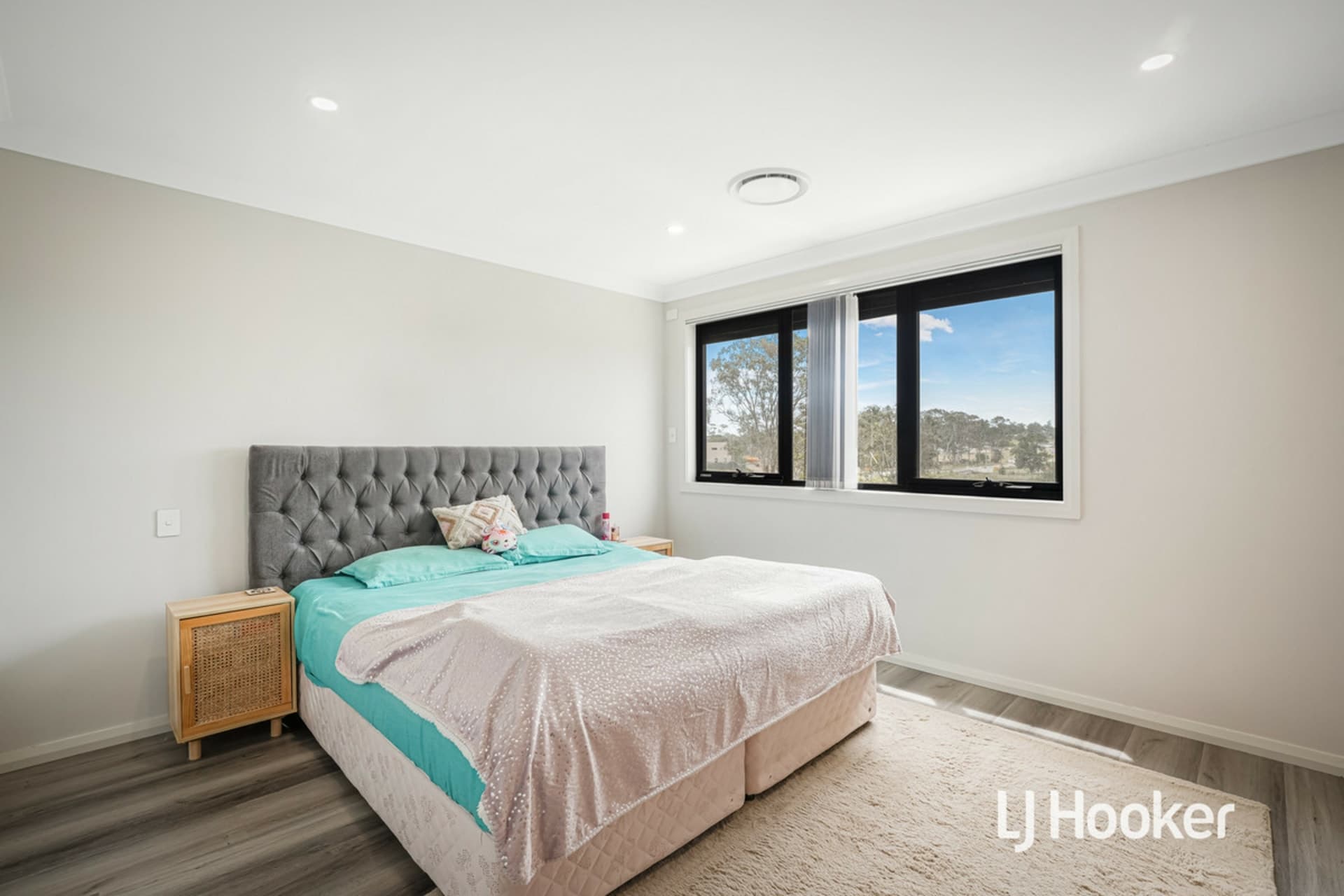 14 Cruikshank Crescent, Riverstone, Riverstone - Thumbnail 5