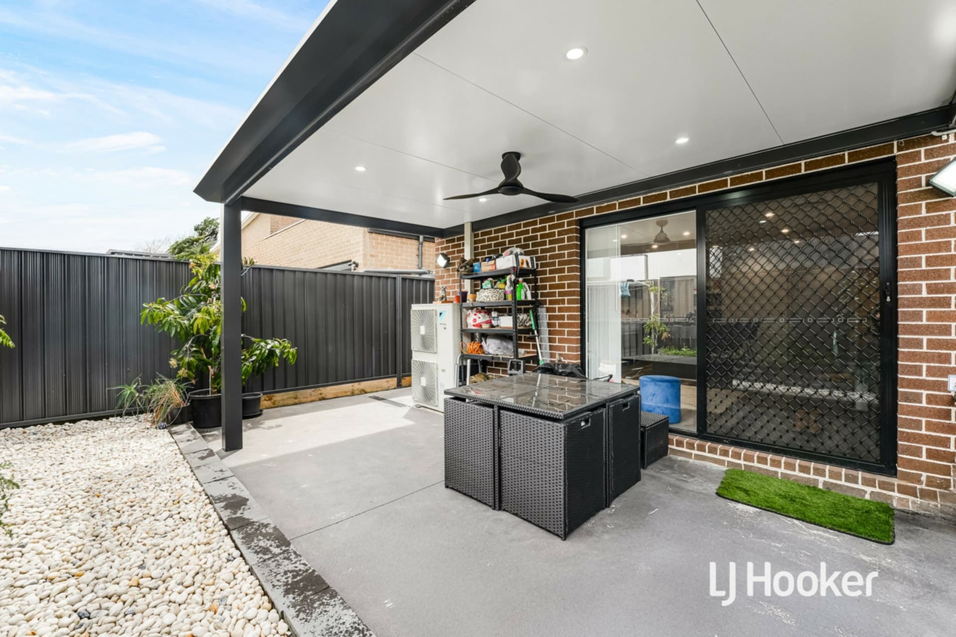 14 Cruikshank Crescent, Riverstone, Riverstone - Thumbnail 8