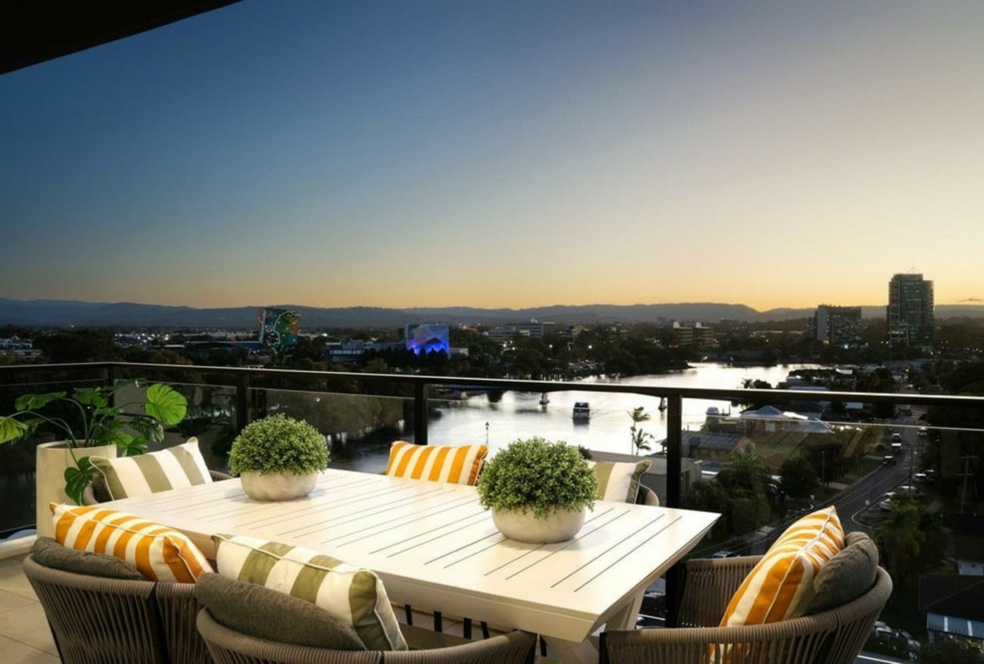 901/256 Stanhill Drive, Surfers Paradise, Surfers Paradise - Thumbnail 7
