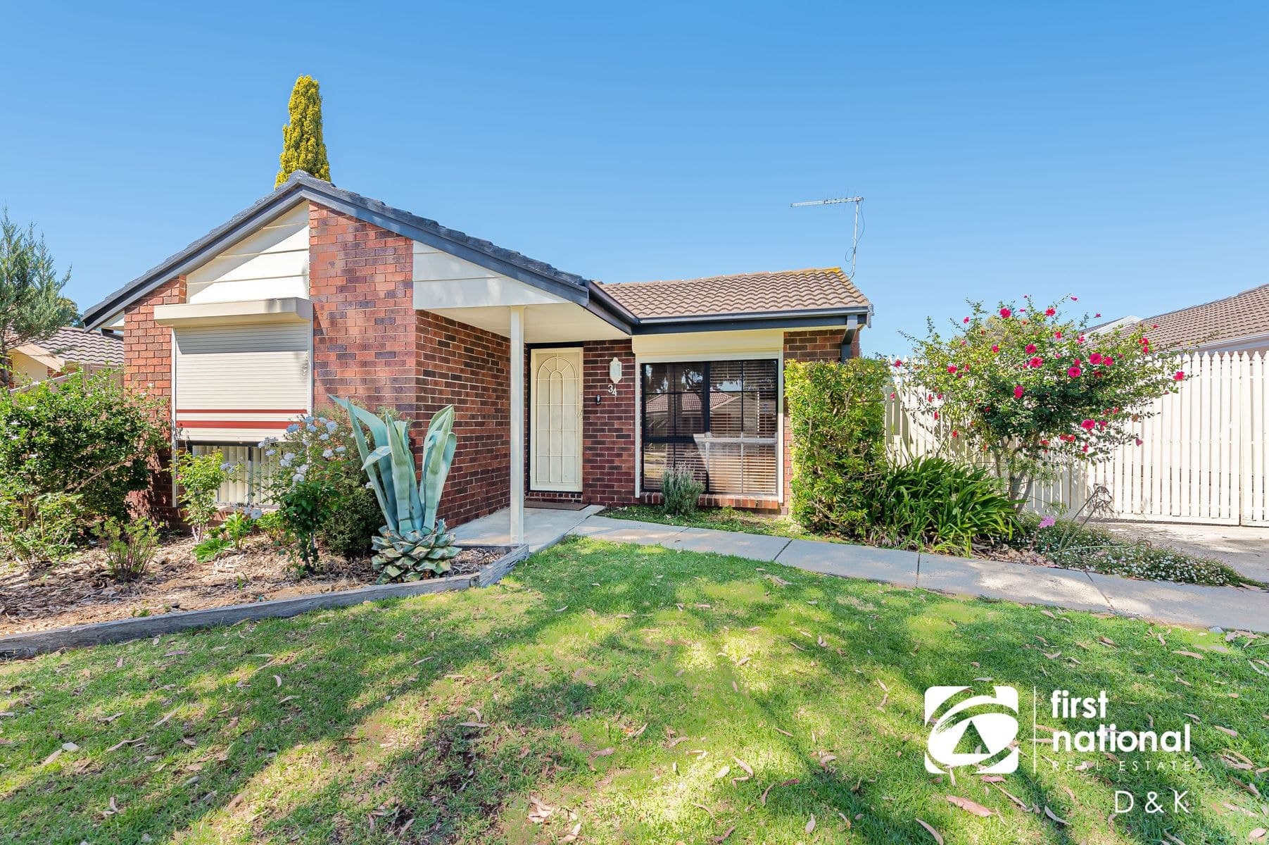 34 Manchester Drive, Sydenham VIC 3037, Sydenham - Image 1