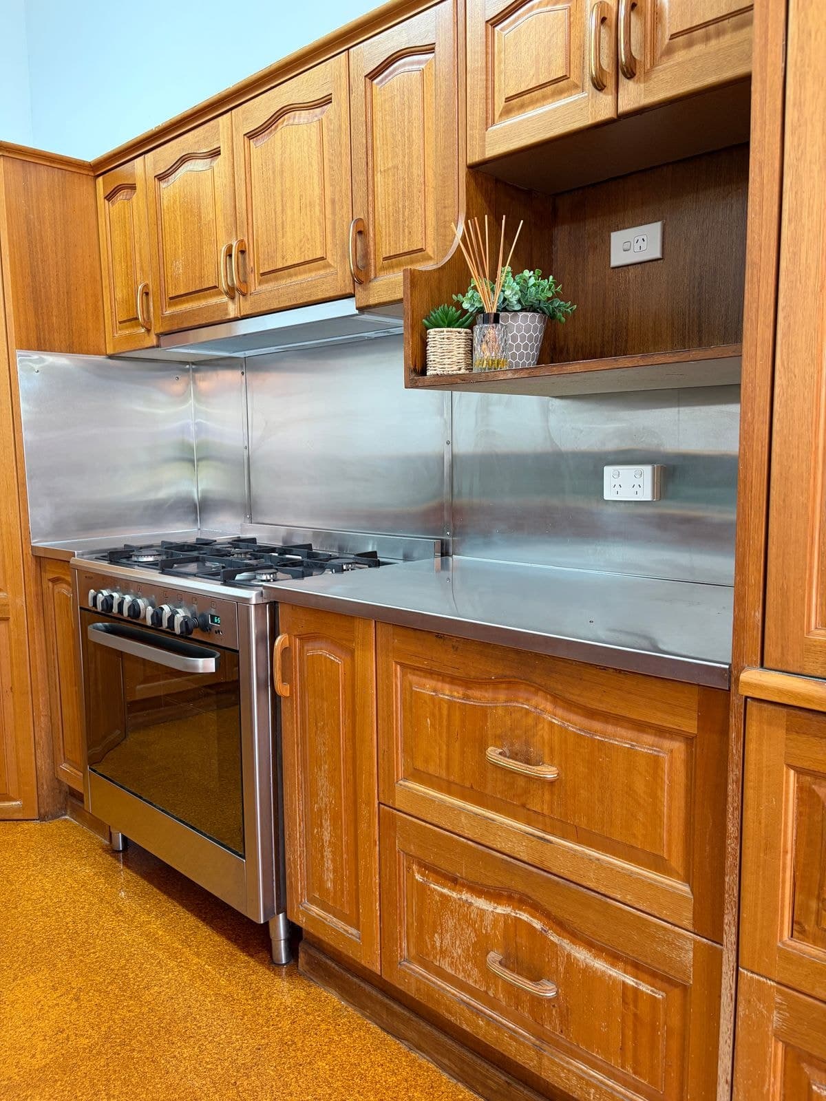 17 Sellheim Street, Biloela QLD 4715, Biloela - Thumbnail 2