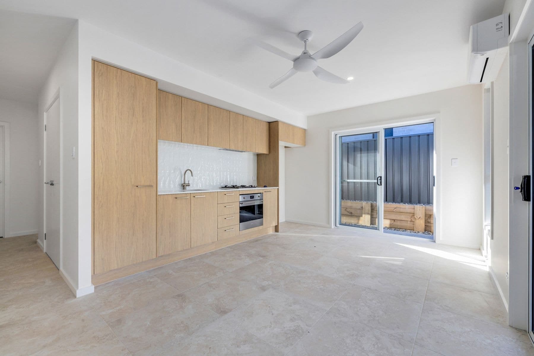 18a Wildwood Way, Port Macquarie NSW 2444, Port Macquarie - Thumbnail 3