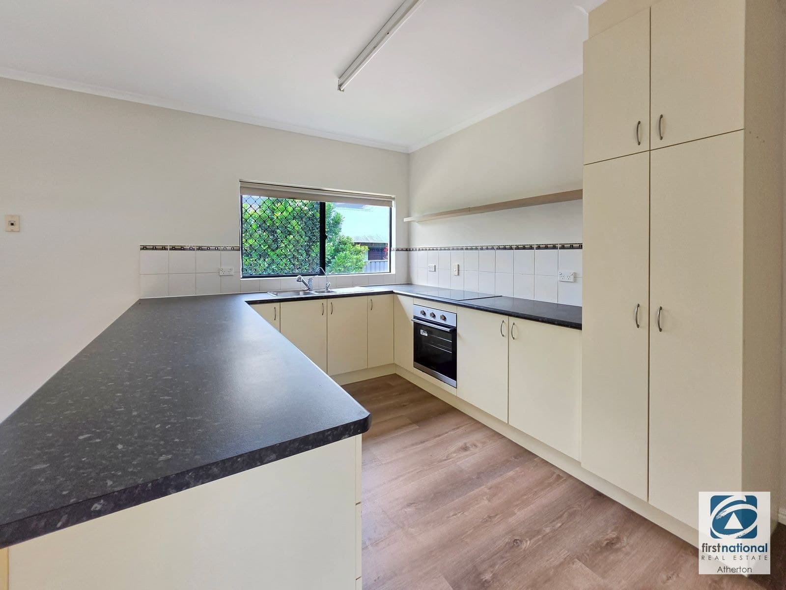 5 Hastie Street, Tolga QLD 4882, Tolga - Thumbnail 4