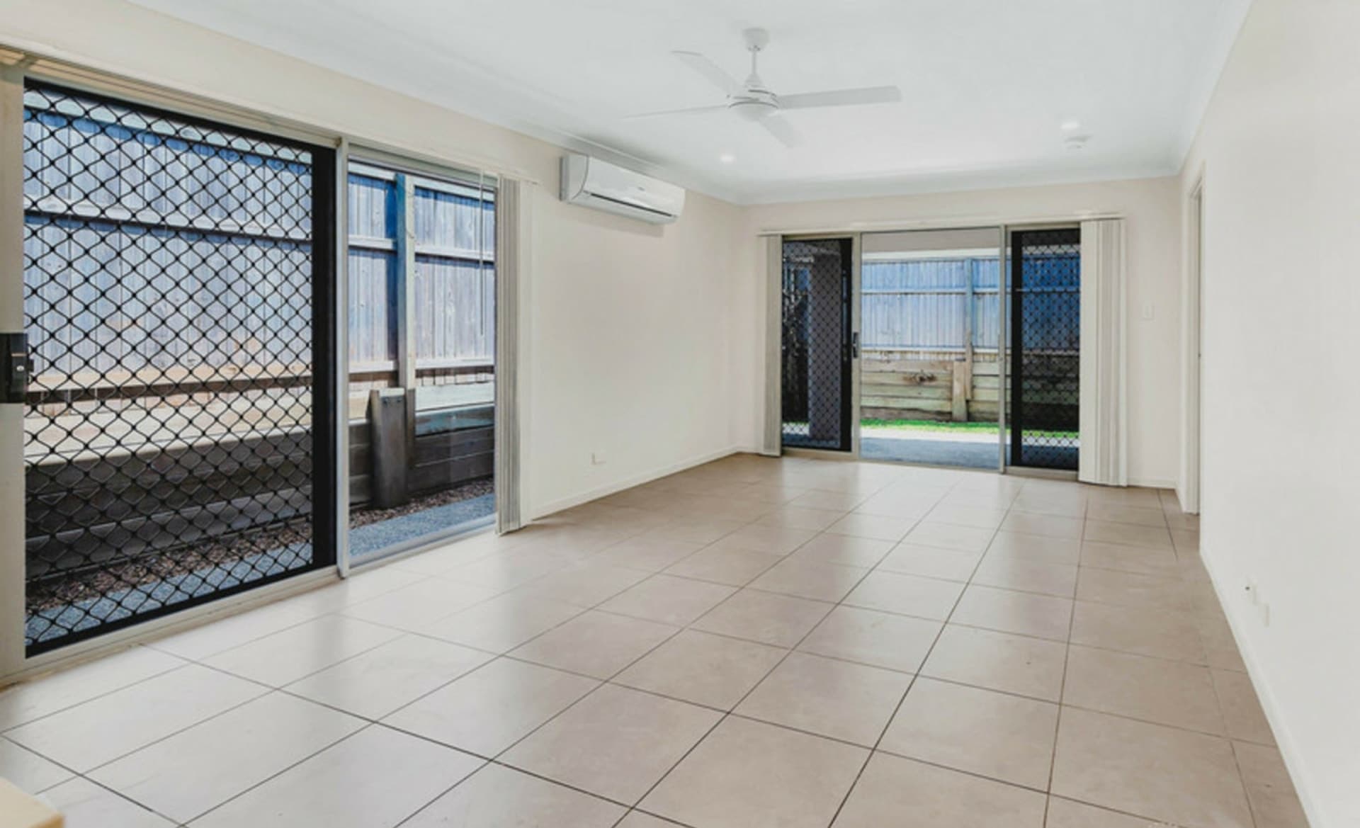 15 Gresswell Crescent, Upper Coomera, Upper Coomera - Thumbnail 4