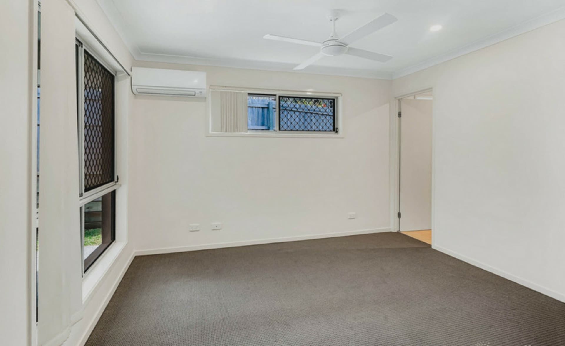 15 Gresswell Crescent, Upper Coomera, Upper Coomera - Thumbnail 7