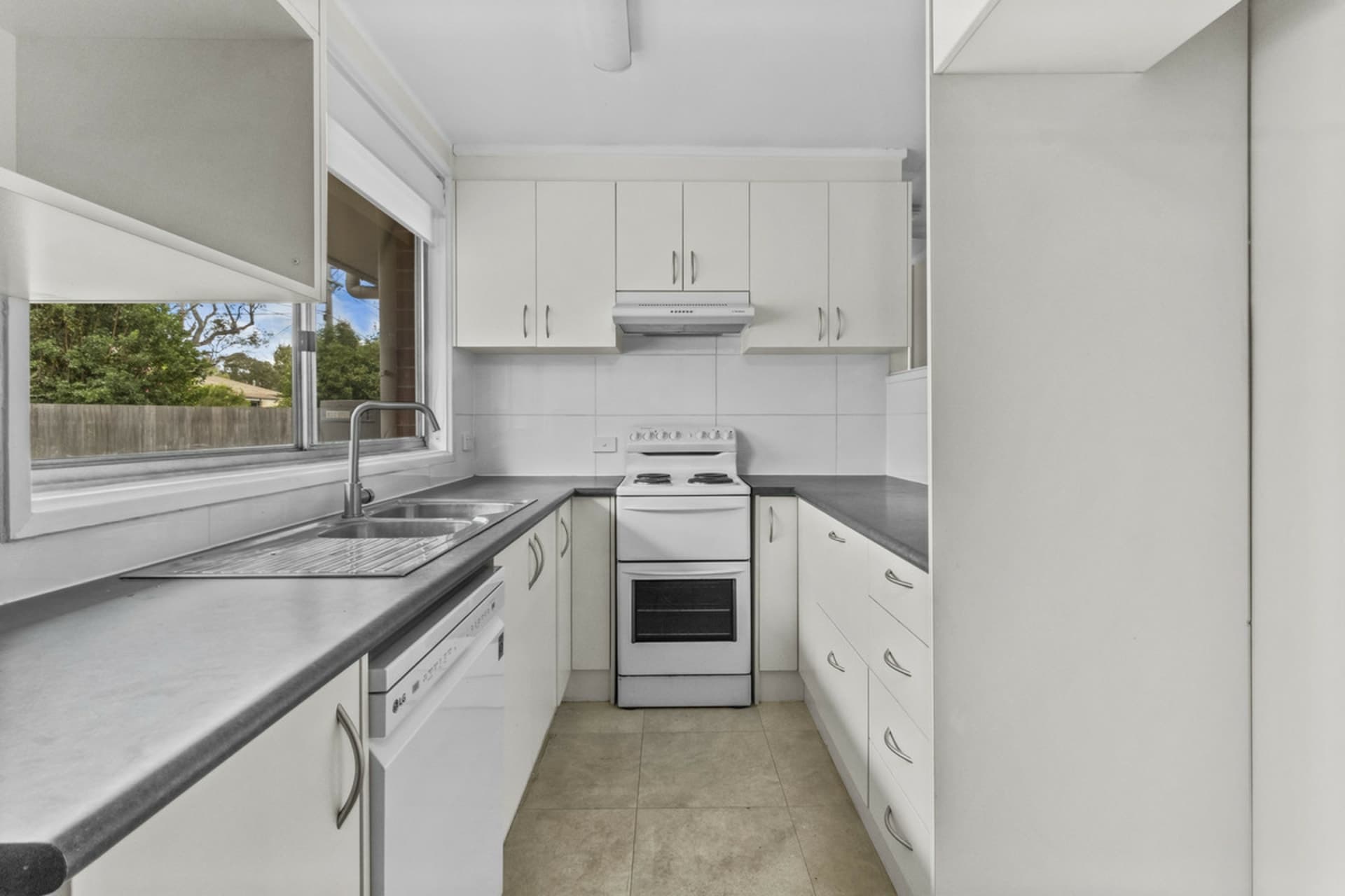 269 Wheeler Crescent, Wanniassa, Wanniassa - Thumbnail 6