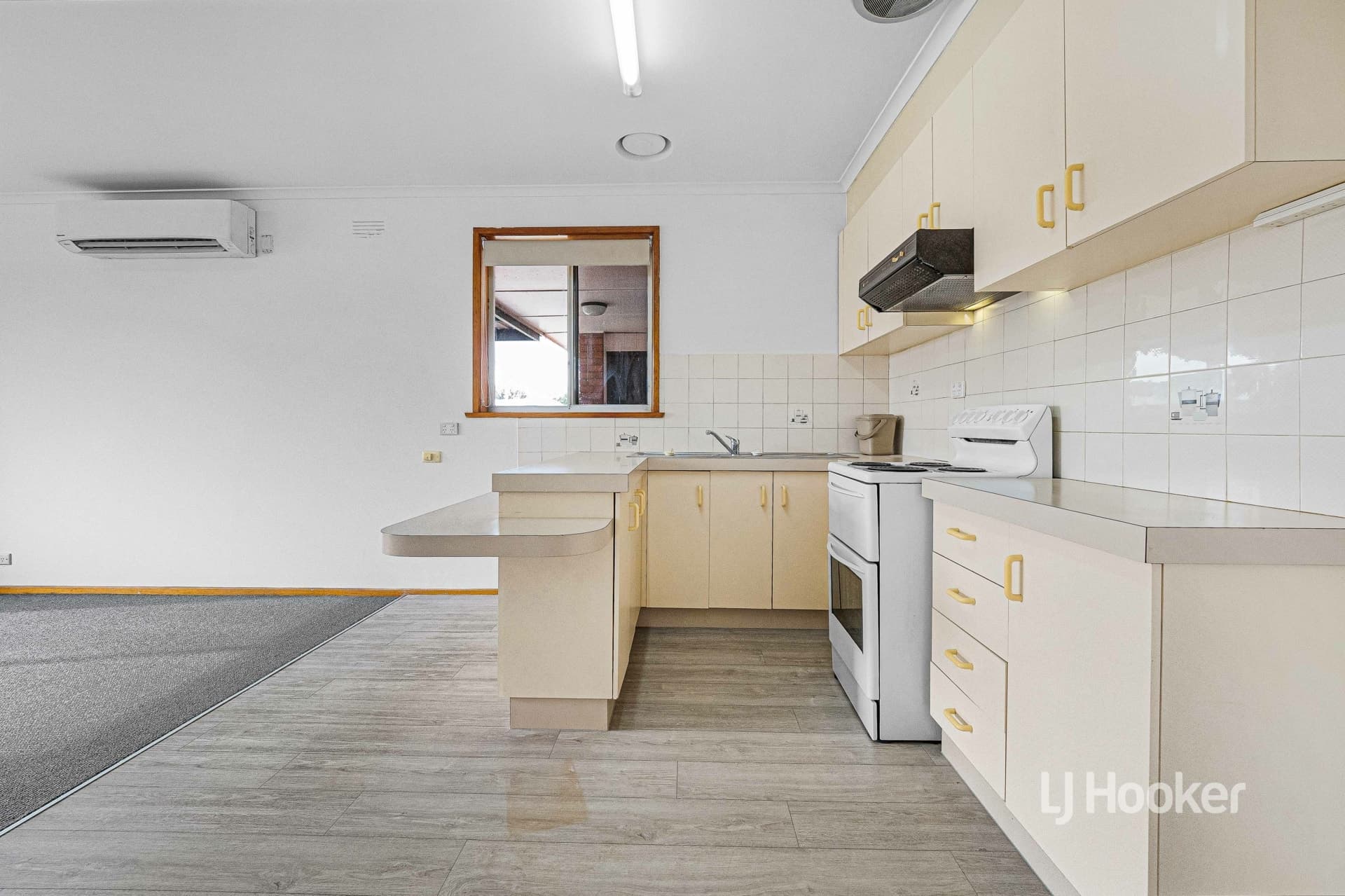 1/21 Beamish Street, Werribee, Werribee - Thumbnail 4
