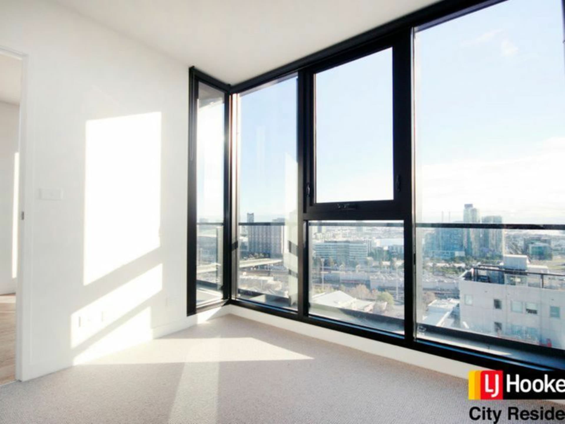 1703/65 Dudley Street, West Melbourne, West Melbourne - Thumbnail 2