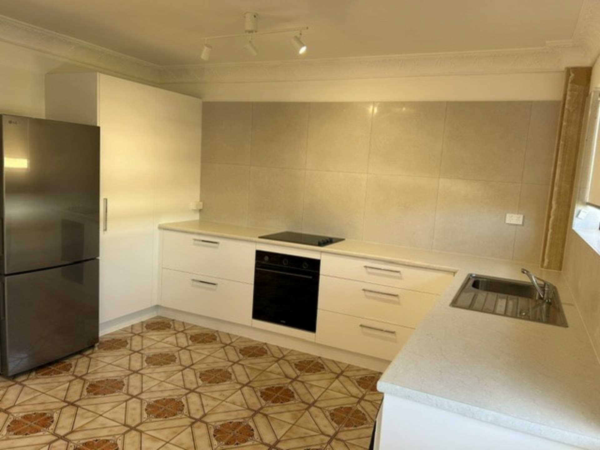 Unit 5/10 Brown Street, Windsor, Windsor - Thumbnail 2