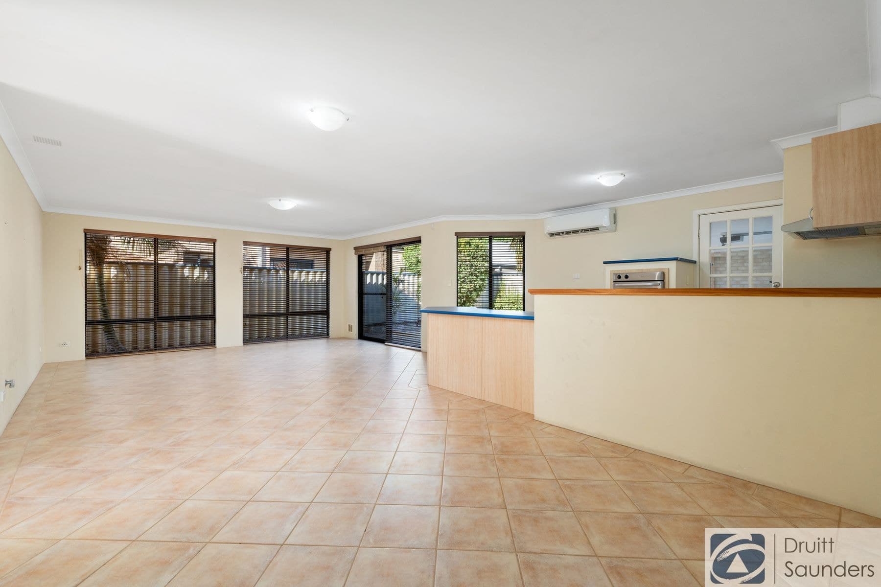 35A Lilacdale Road, Innaloo WA 6018, Innaloo - Thumbnail 2