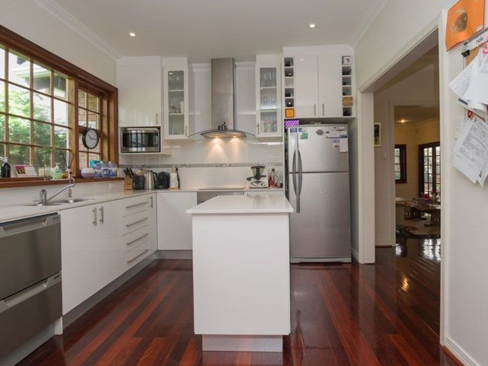 211 Herbert Street, Doubleview WA 6018, Doubleview - Thumbnail 2