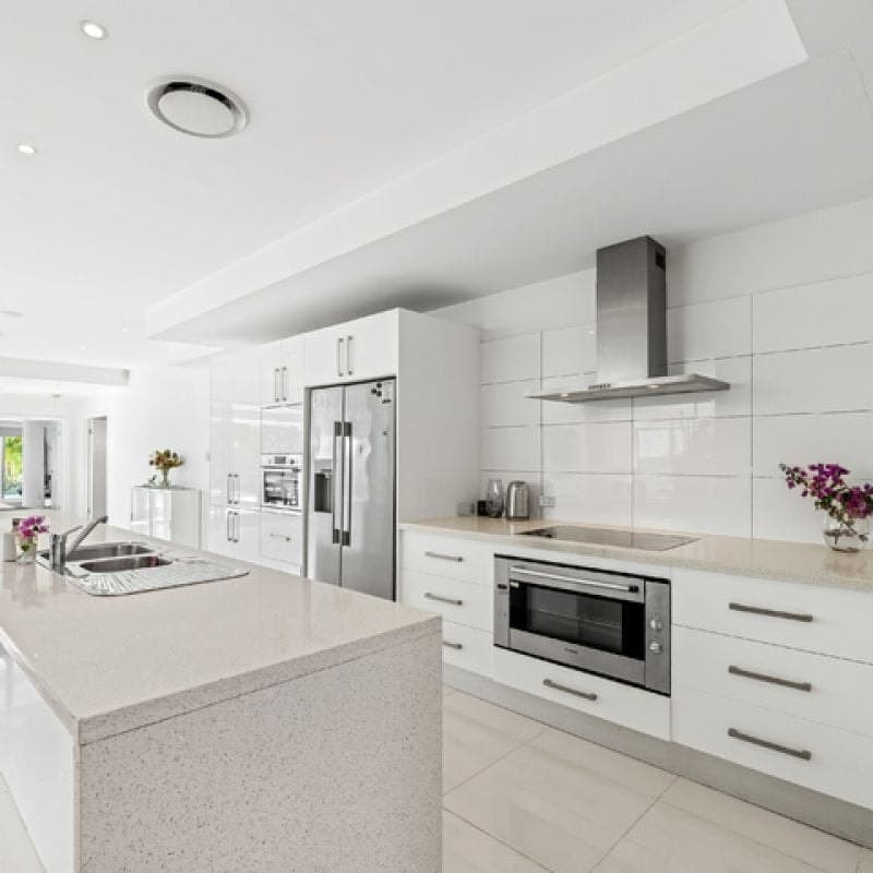 15 Sunrise Boulevard, Surfers Paradise - Thumbnail 7