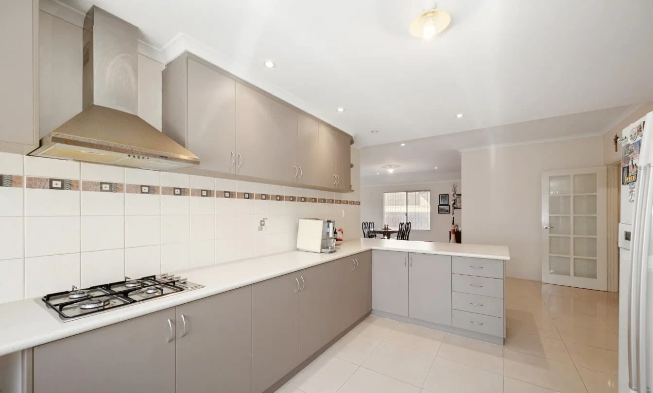 128 Boardman Rd, Canning Vale WA 6155, Canning Vale - Thumbnail 4