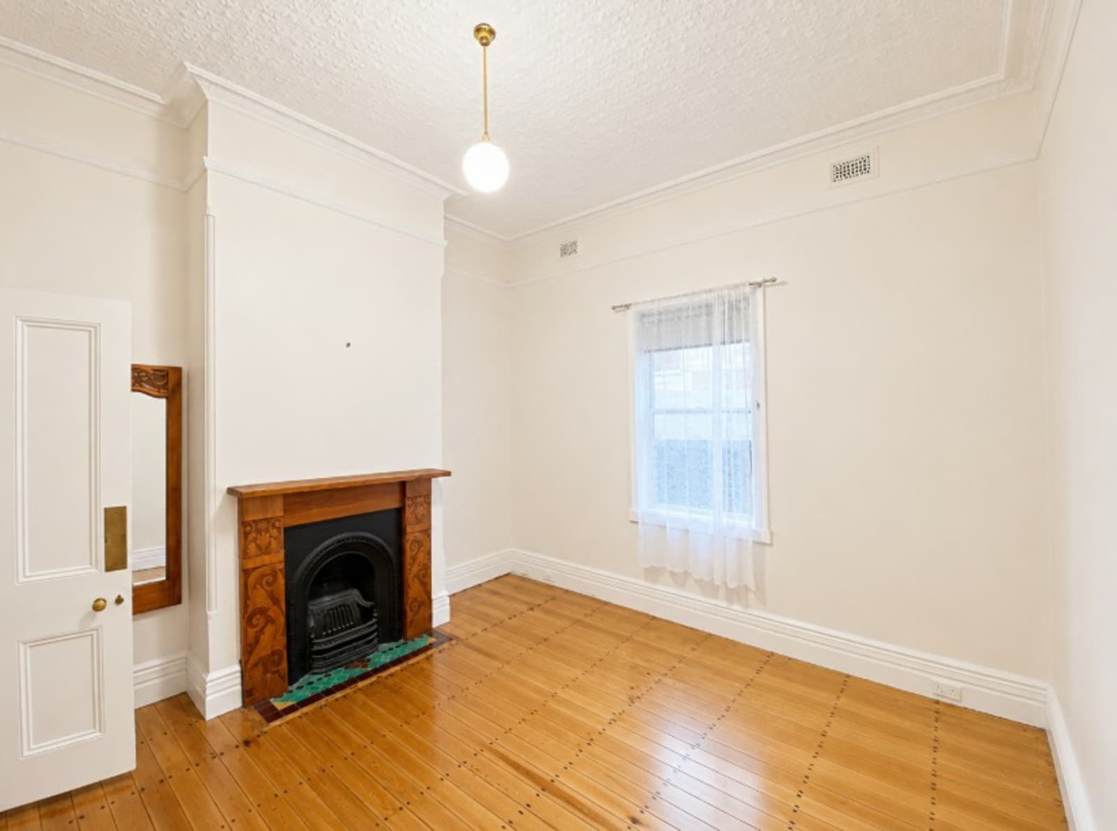 4 Roy Street, LITHGOW, Lithgow - Thumbnail 5