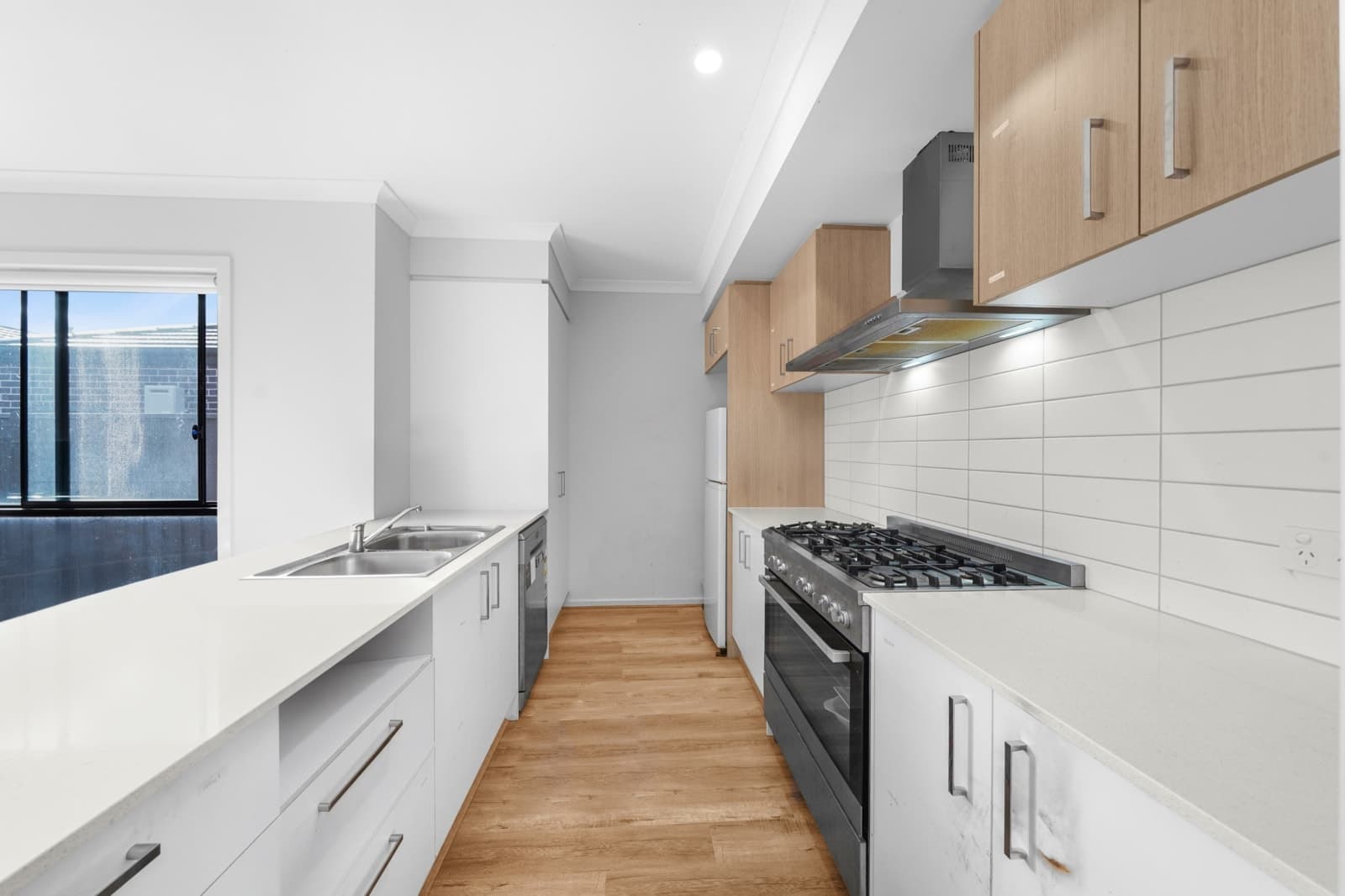 5 Benson Drive, WERRIBEE, Werribee - Thumbnail 4