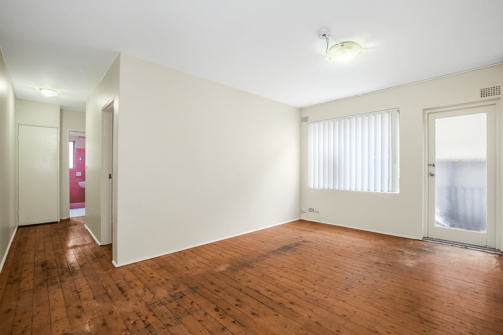2/20 Denman Avenue, WILEY PARK, Wiley Park - Thumbnail 3