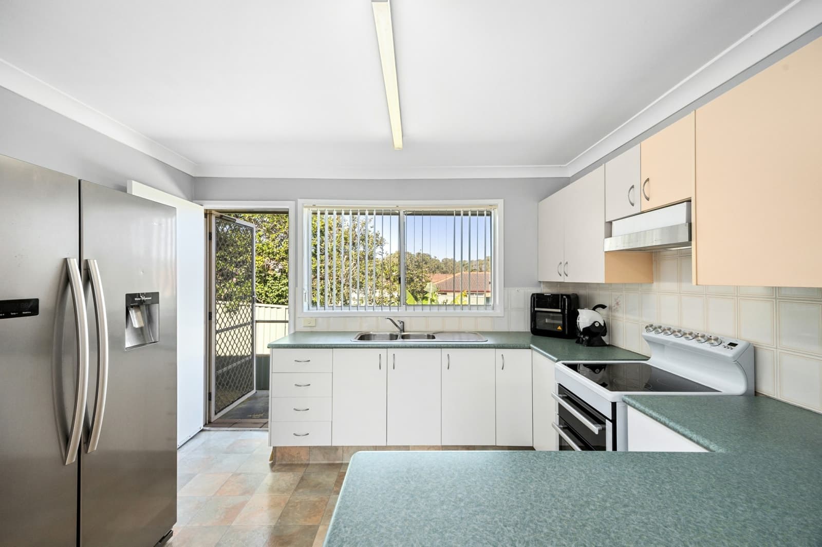 1/2 Rodney Close, LAKE MUNMORAH, Lake Munmorah - Thumbnail 2